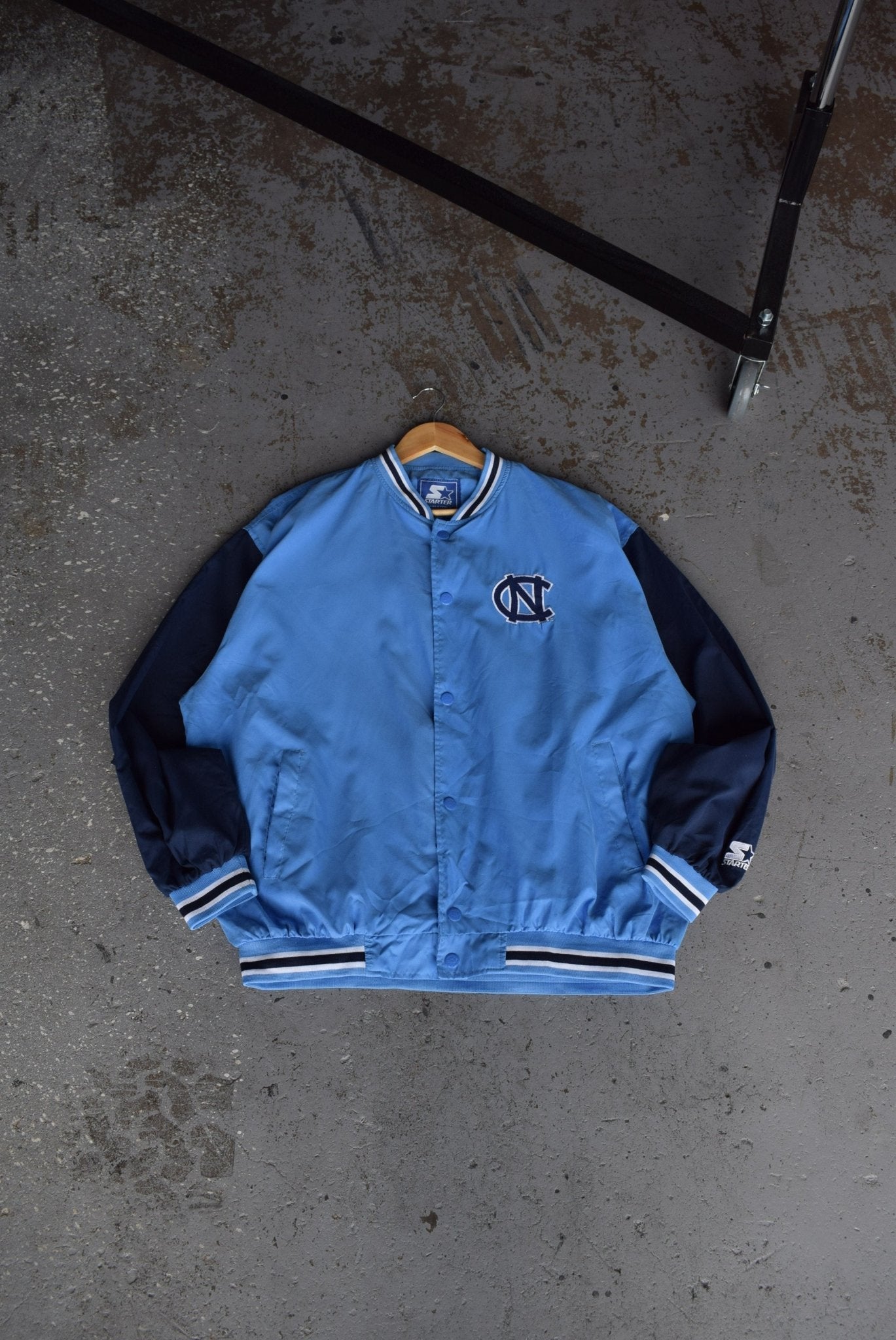 Vintage 90s Starter x University of North Carolina Jacket (XL) –  Retrospective Store