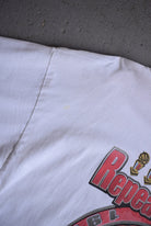 *Rare* Vintage 1998 Starter x NBA Chicago Bulls 3 - Peat Champions Tee (XXL) - Retrospective Store