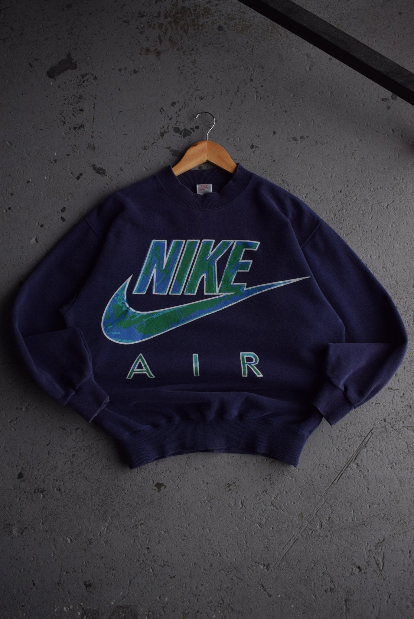 *Rare* Vintage 90s Nike Air Spellout Crewneck (S) - Retrospective Store