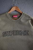 *Rare* Vintage Supreme Spellout Crewneck (L) - Retrospective Store