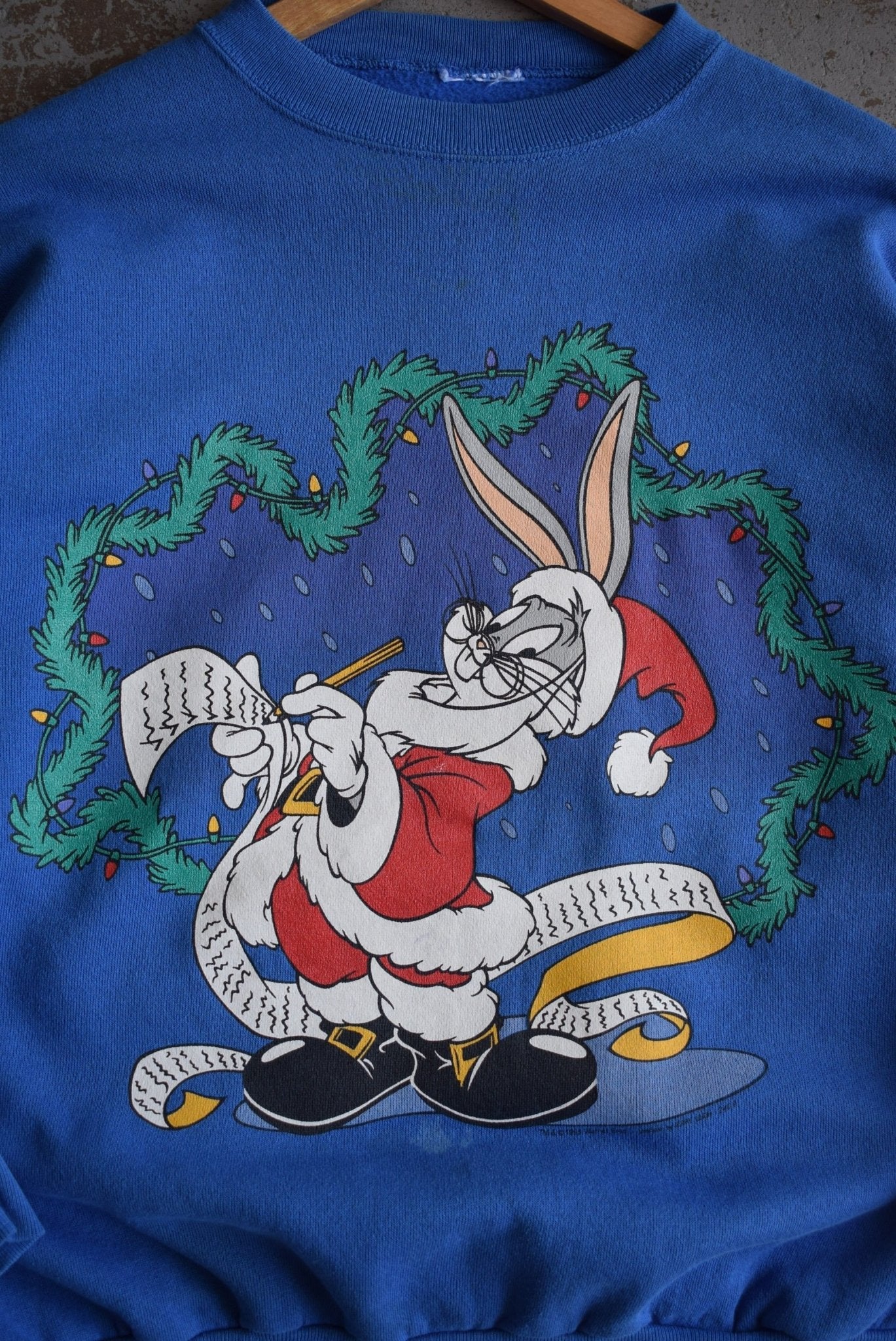 Vintage 1985 Warner Bros. Bugs Bunny Christmas Crewneck (M) - Retrospective Store