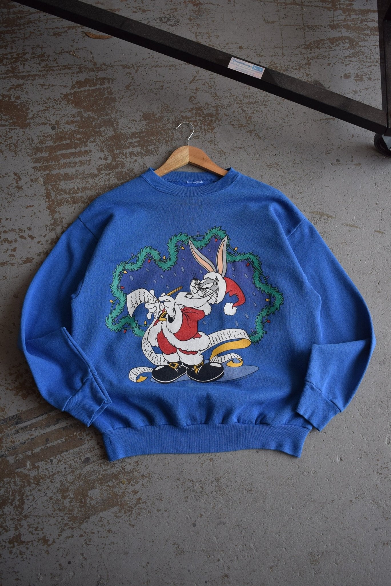 Vintage 1985 Warner Bros. Bugs Bunny Christmas Crewneck (M) - Retrospective Store