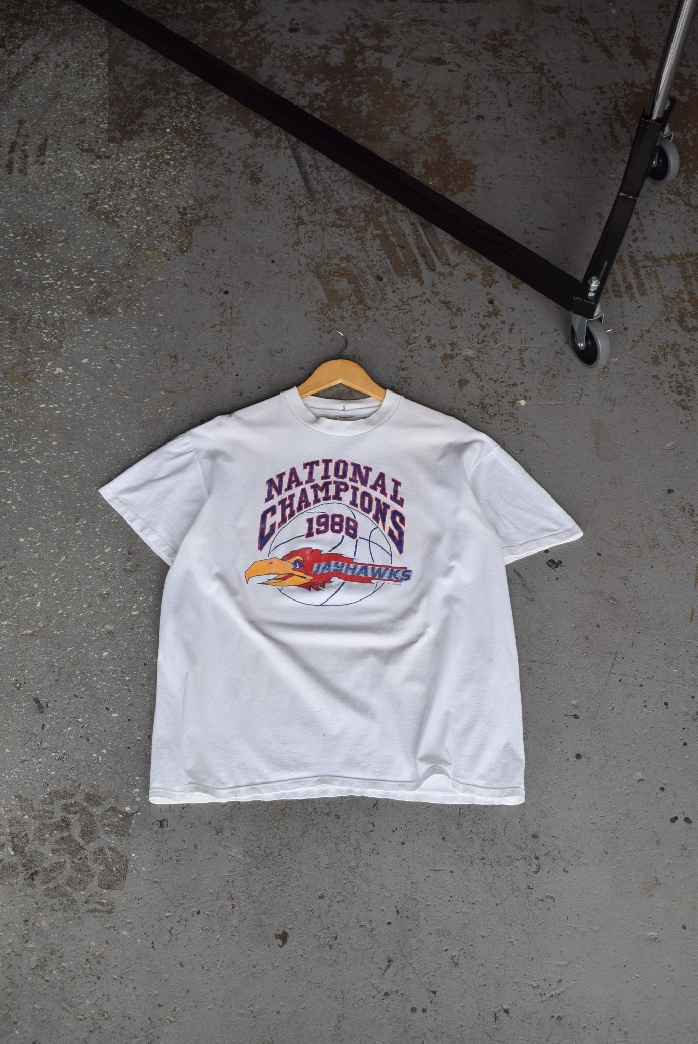 Vintage 1988 Kansas Jayhawks National Champions Tee (L) - Retrospective Store