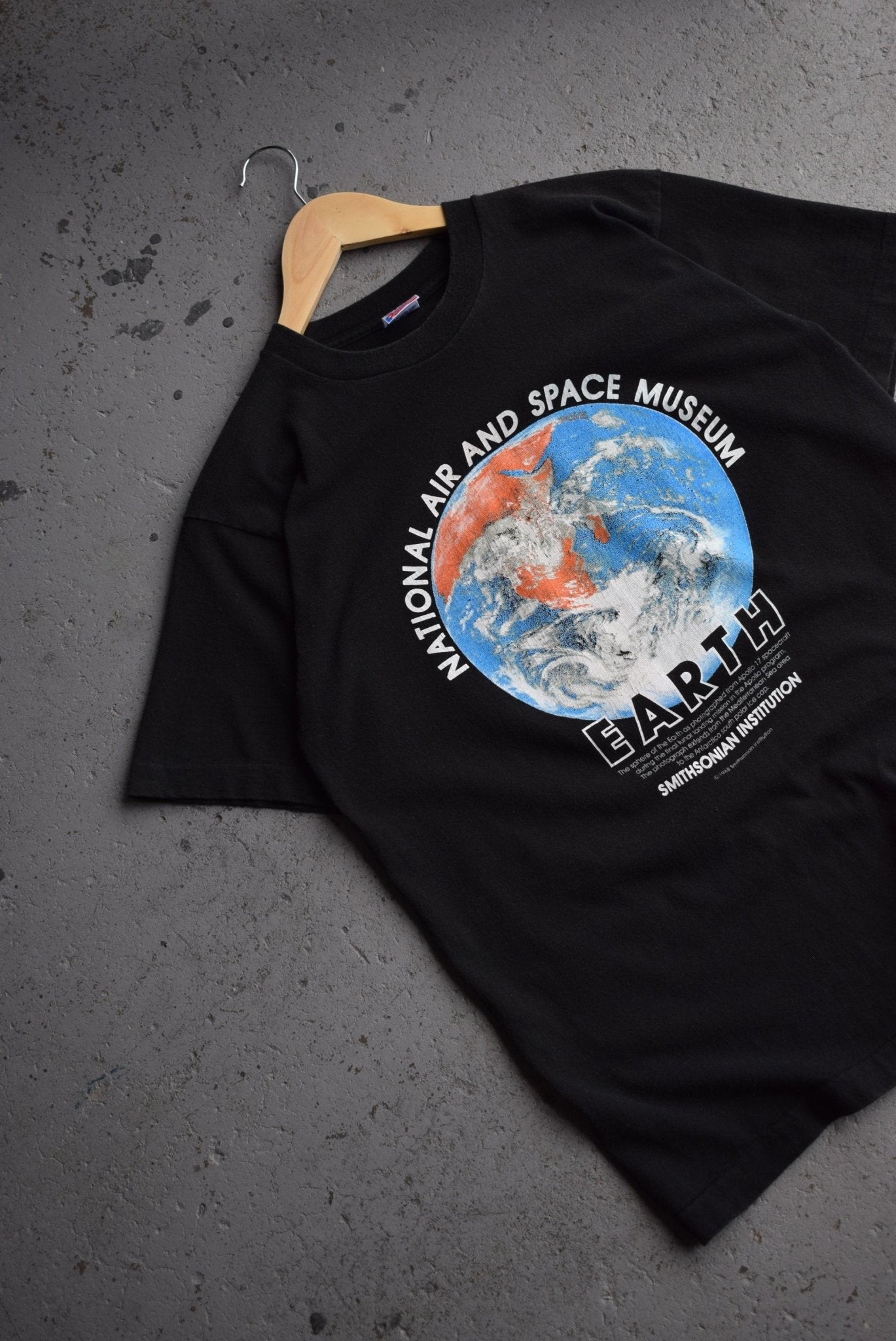 Vintage 1988 National Air & Space Museum Tee (M) - Retrospective Store