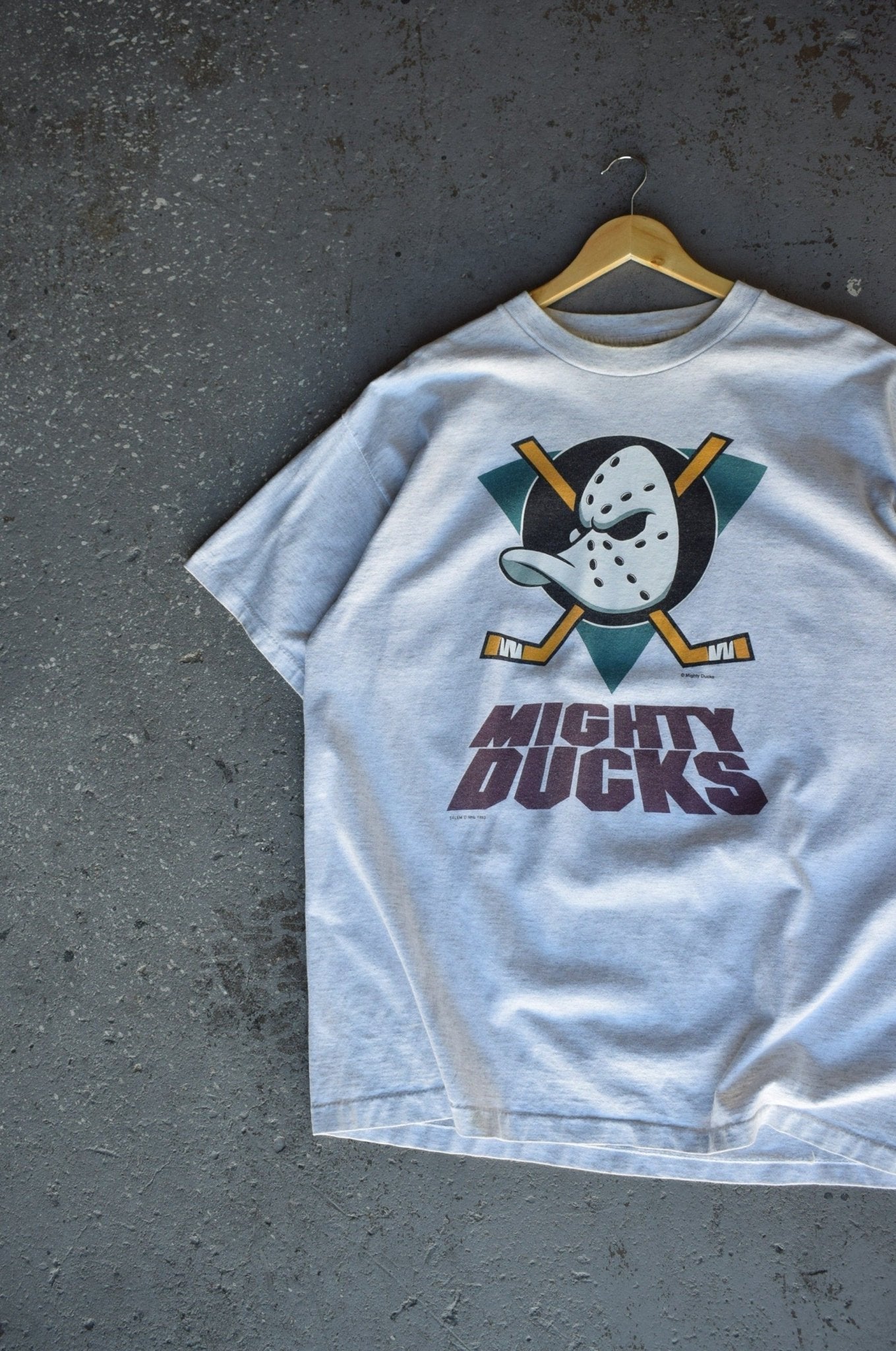 Vintage 1993 NHL Mighty Ducks Tee (XL/XXL) - Retrospective Store
