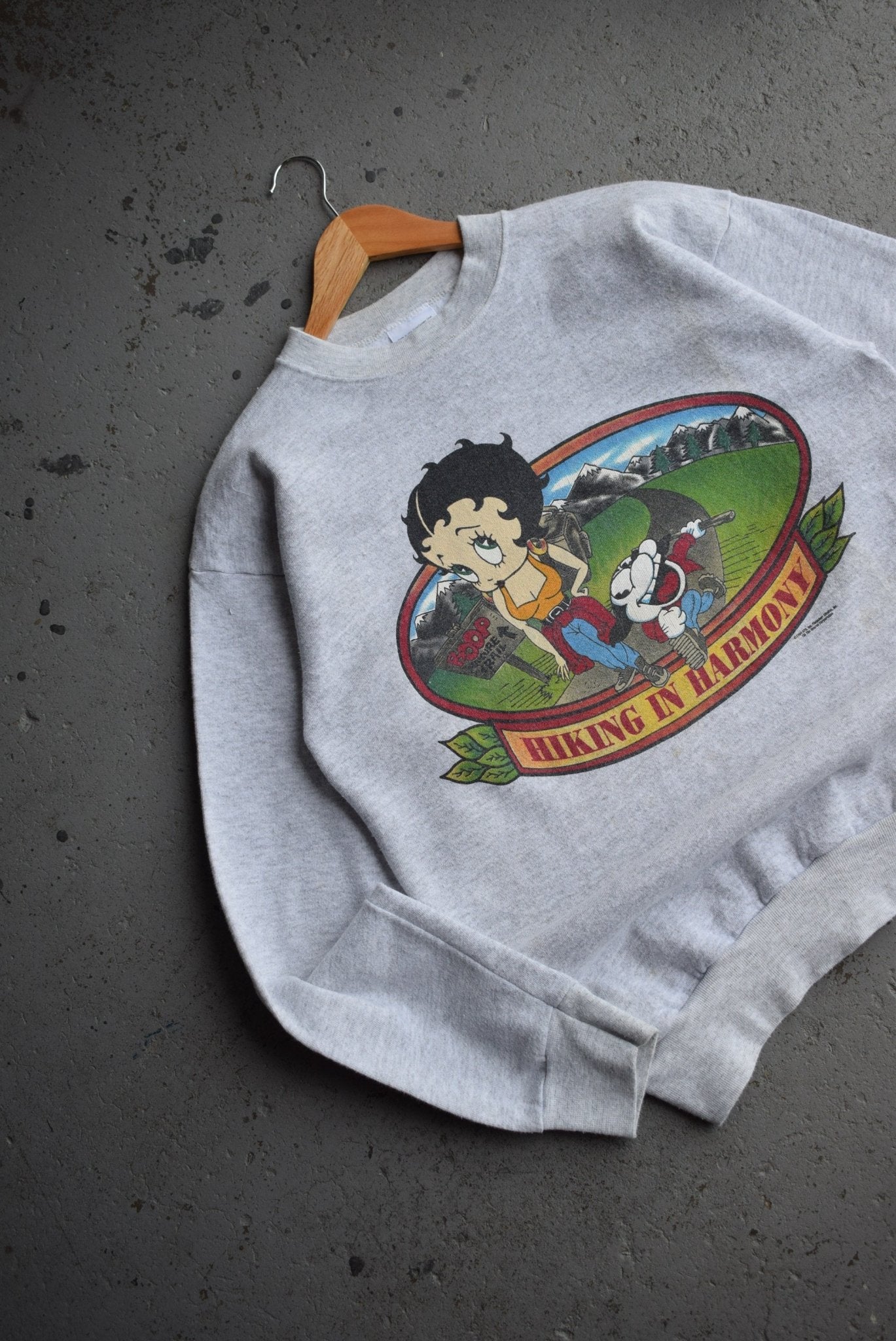 Vintage 1994 Betty Boop 'Hiking In Harmony' Crewneck (M) - Retrospective Store