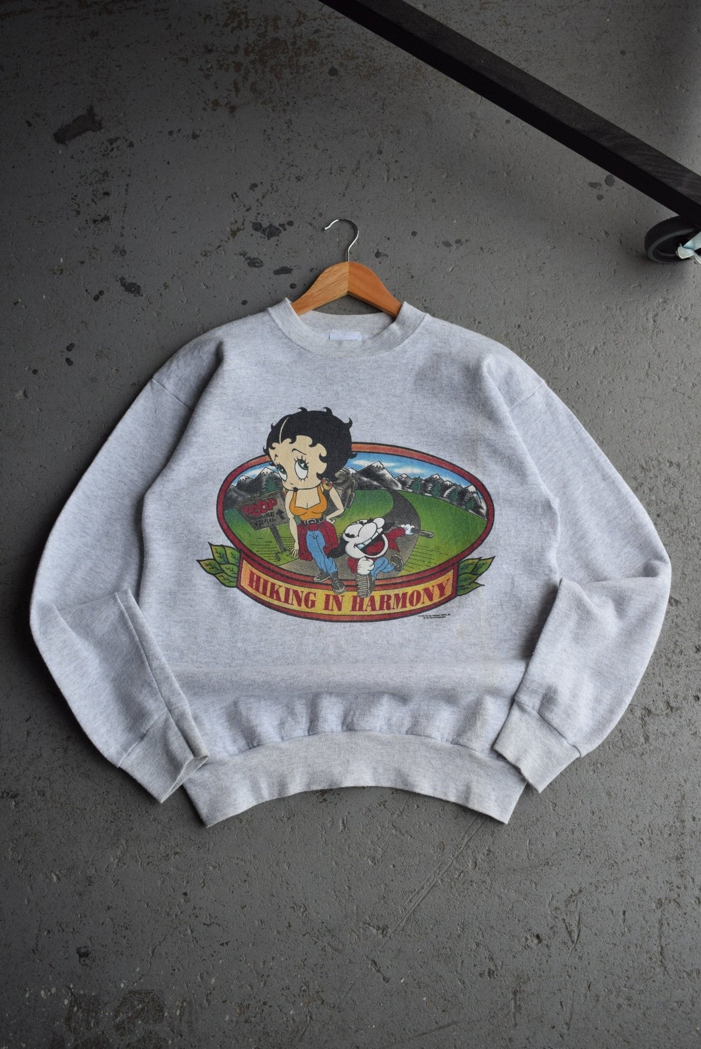 Vintage 1994 Betty Boop 'Hiking In Harmony' Crewneck (M) - Retrospective Store