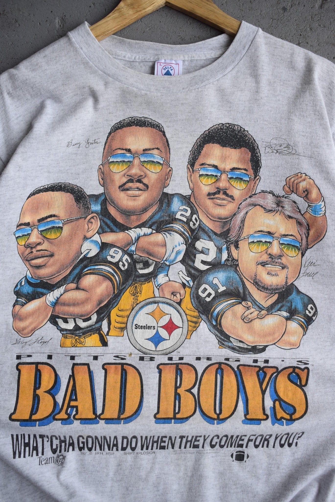 Vintage 1994 NFL Pittsburgh Steelers Bad Boys Tee (M/L) - Retrospective Store