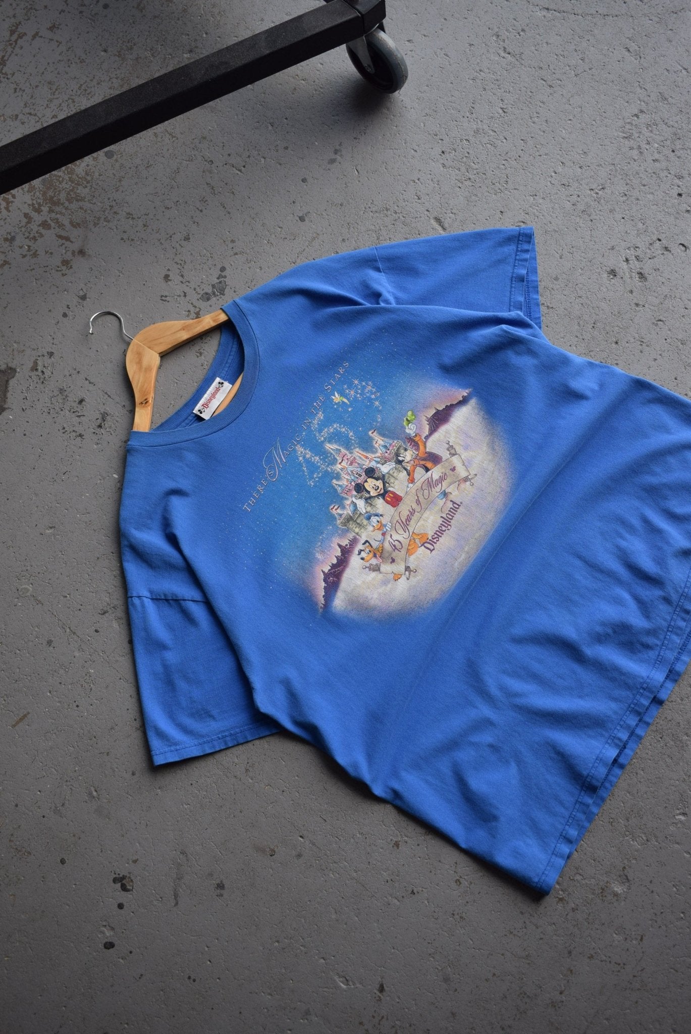 Vintage 1999 Disneyland Tee (XL) - Retrospective Store