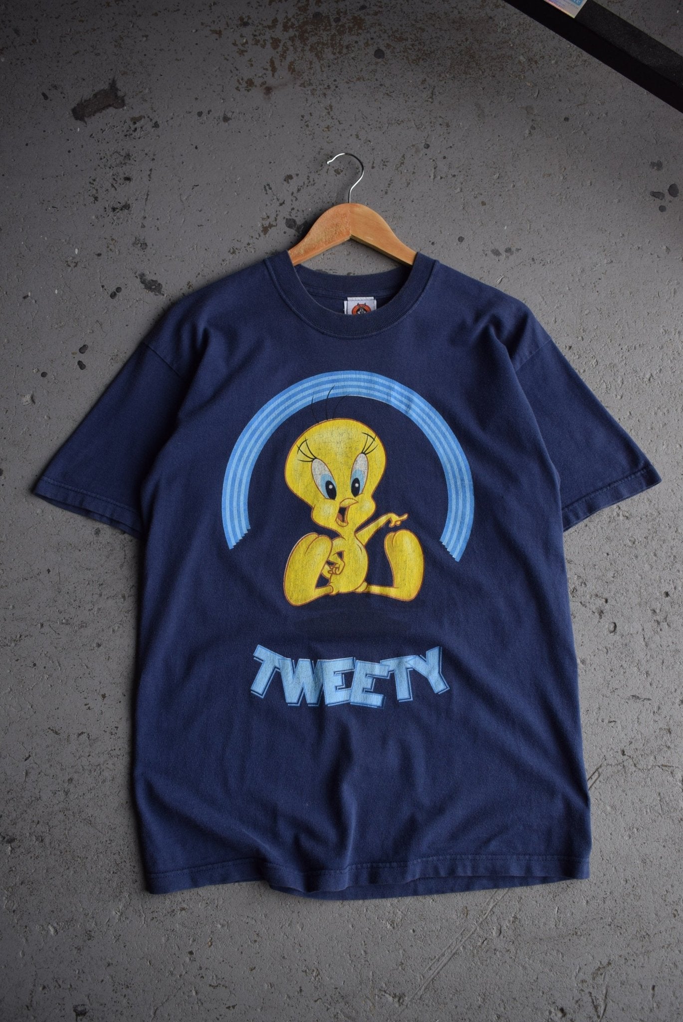 Vintage 1999 Looney Tunes Tweety Bird Tee (M) - Retrospective Store