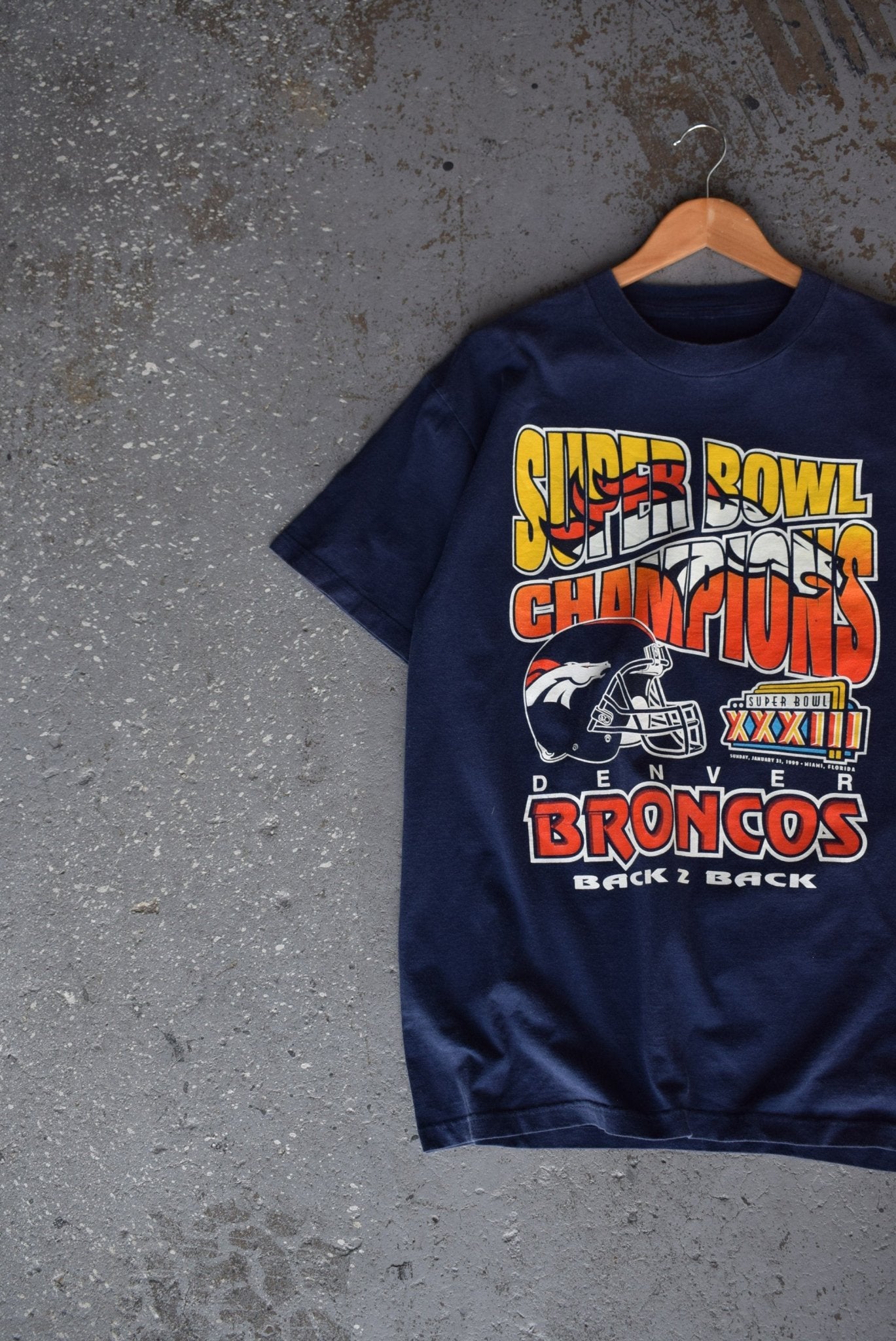 Vintage 1999 NFL Denver Broncos Superbowl XXXIII Champions Tee (L) –  Retrospective Store