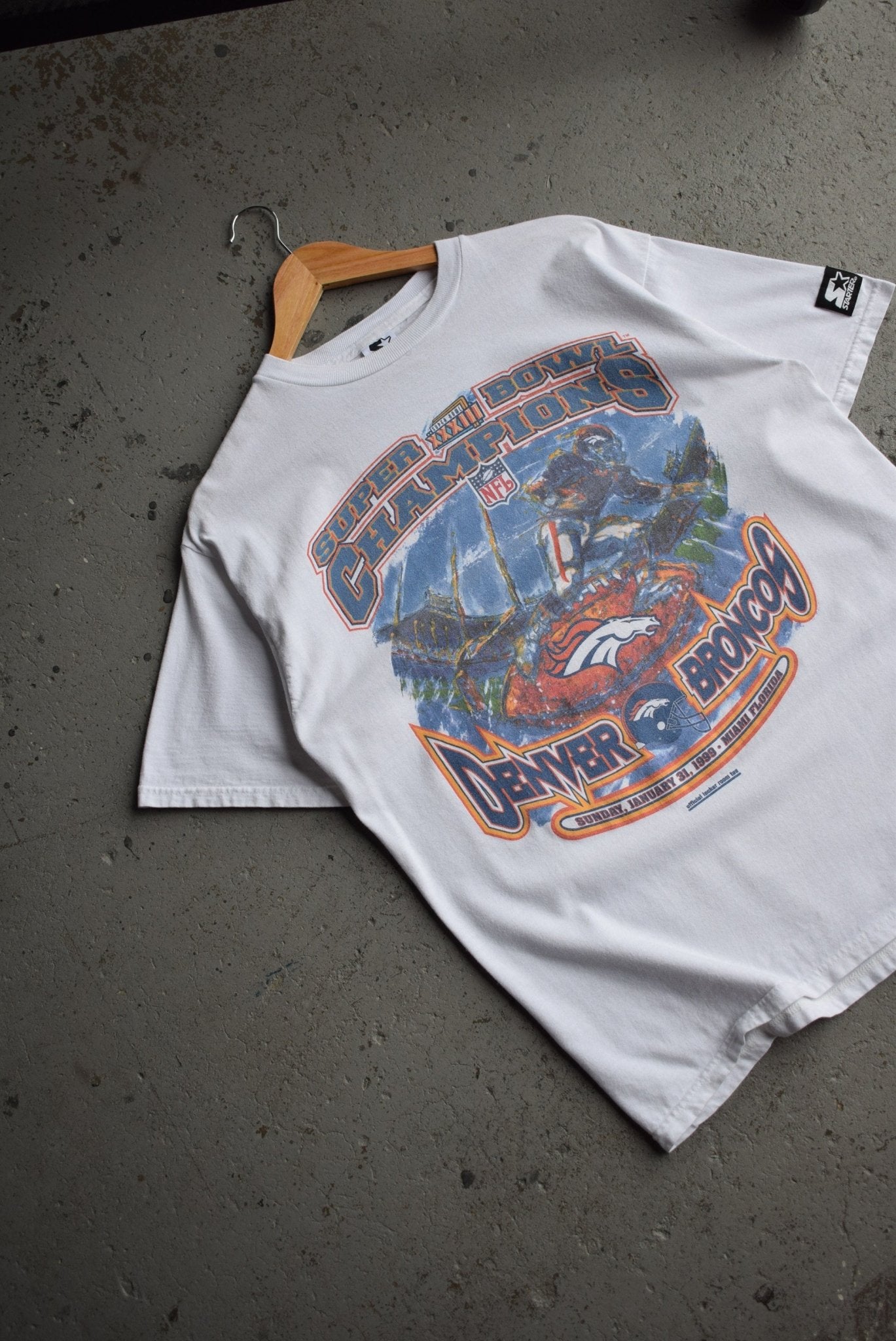 Vintage 1999 Starter x NFL Denver Broncos Superbowl Champions Tee (L) - Retrospective Store