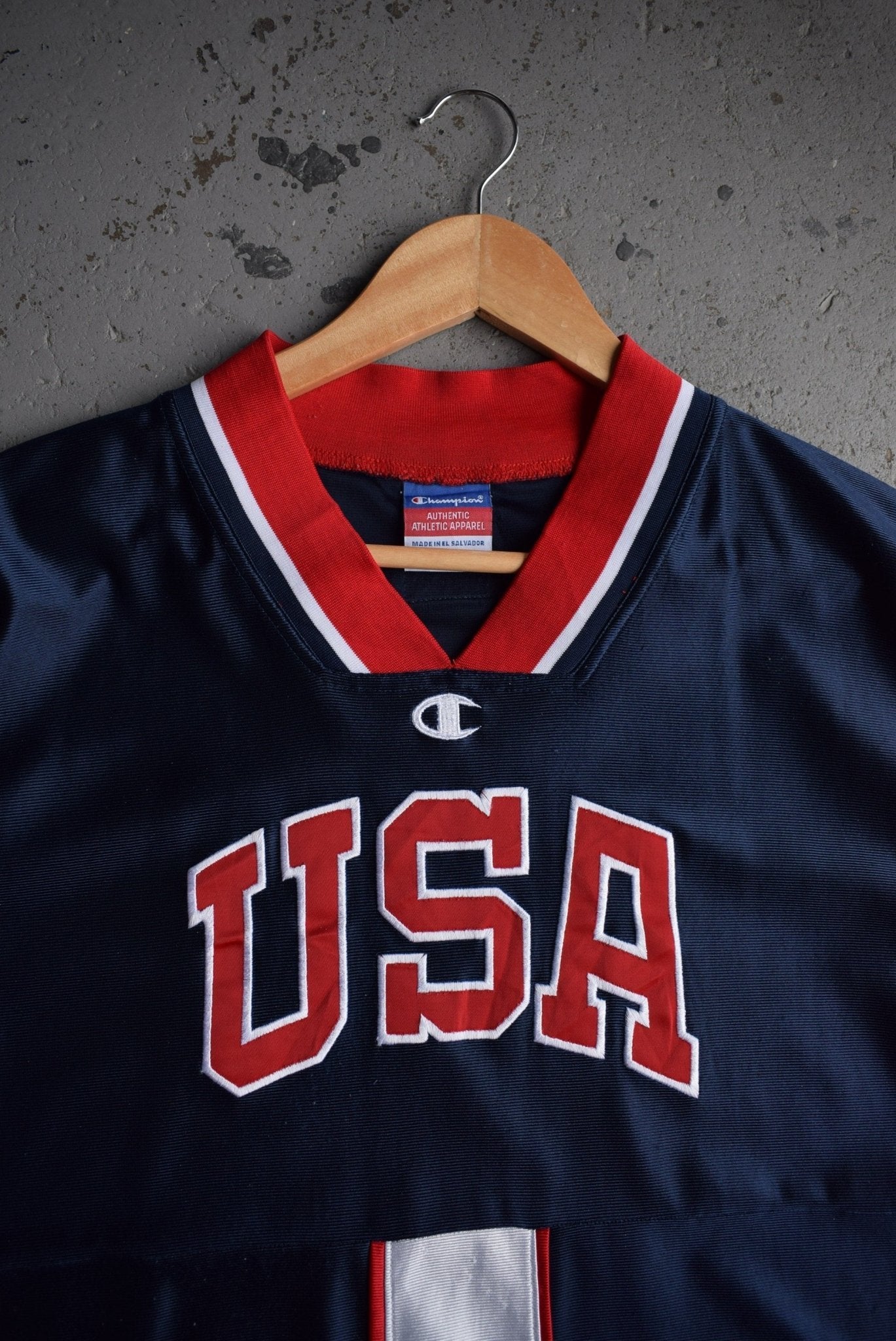 Vintage 2000 Champion x USA Basketball Sydney Olympics Tee (XXL) - Retrospective Store