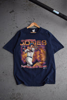 Vintage 2000 MLB Atlanta Braves Chipper Jones Tee (L) - Retrospective Store