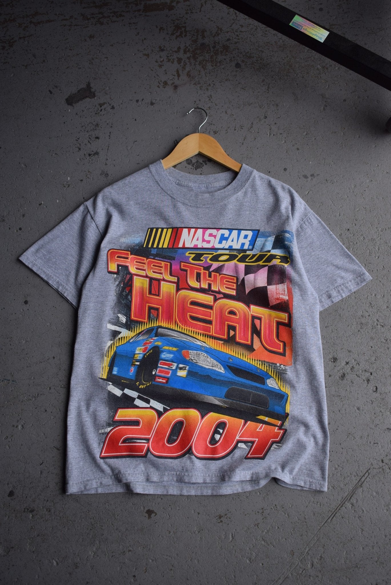 Vintage 2004 NASCAR Feel The Heat Tour Tee (M) - Retrospective Store