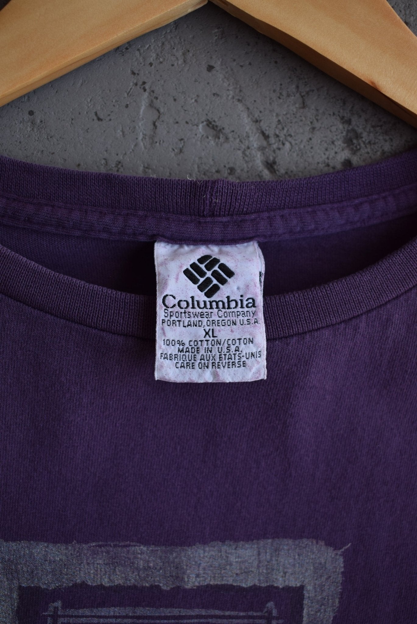 Vintage 90s Columbia Tee (Womens XL) - Retrospective Store