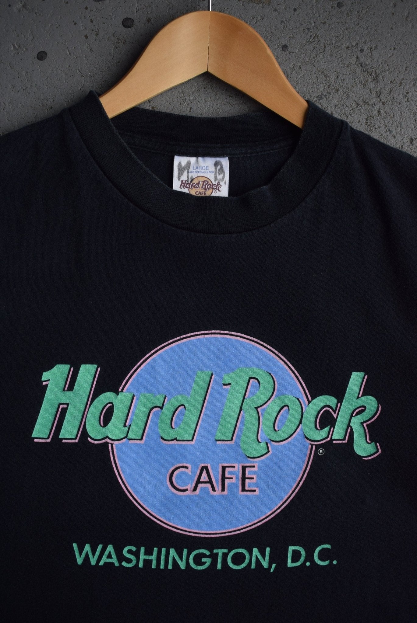 Vintage 90s Hard Rock Cafe Tee (M) - Retrospective Store