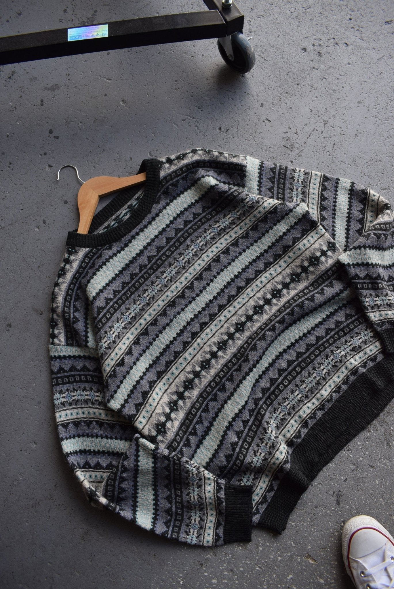 Vintage 90s Knitted Sweater (L) - Retrospective Store