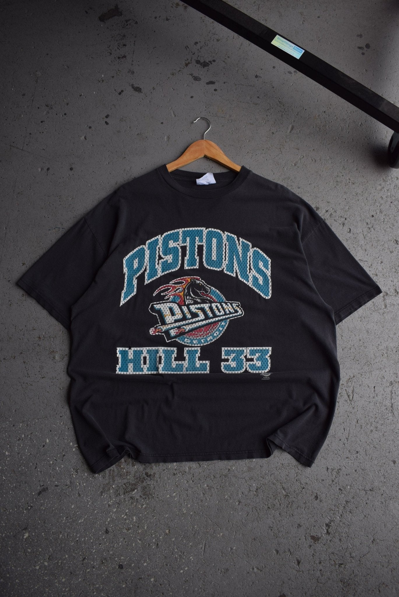 Vintage 90s NBA Detroit Pistons Grant Hill Tee (XL) - Retrospective Store