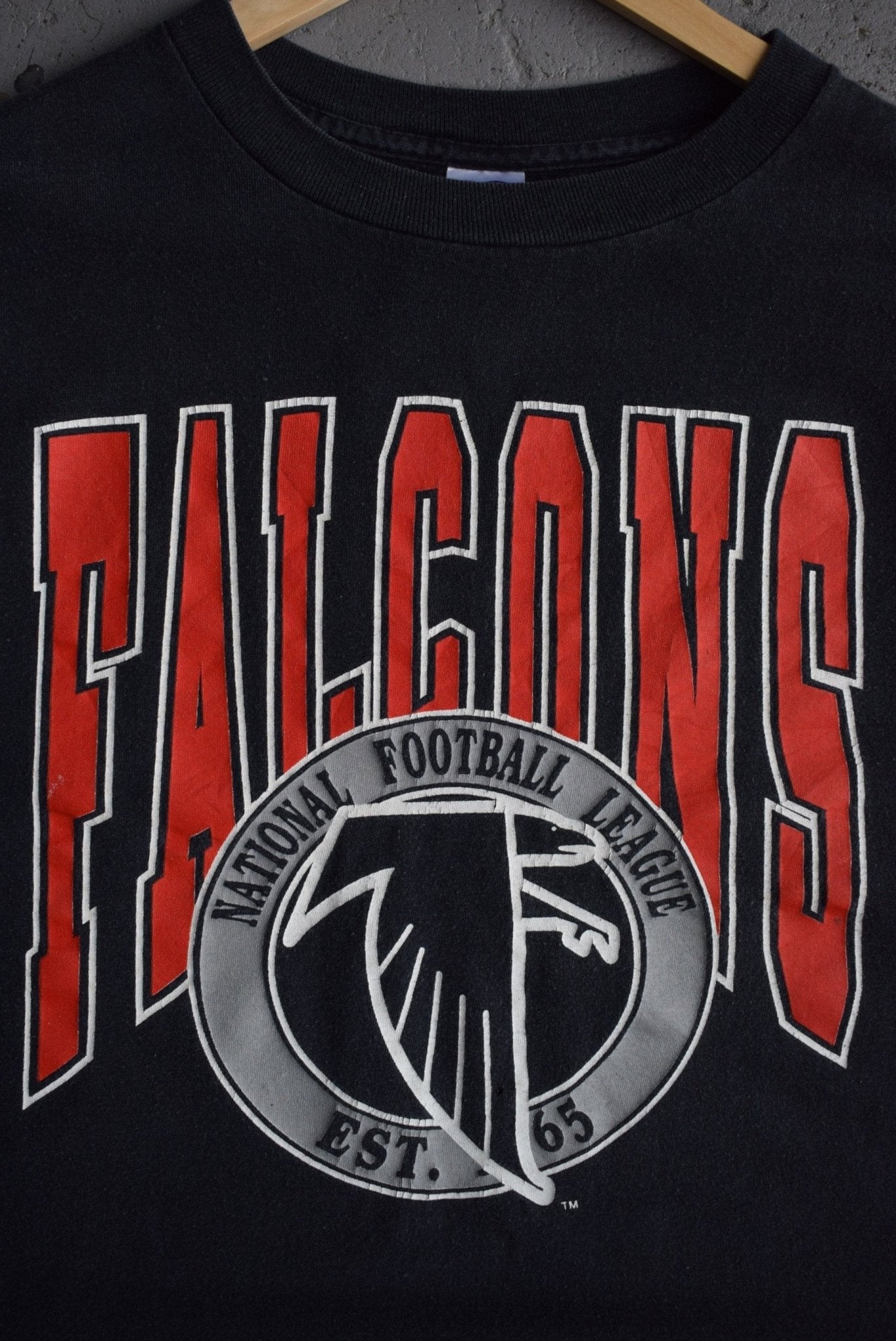 Vintage 90s NFL Atlanta Falcons Tee (XL) - Retrospective Store