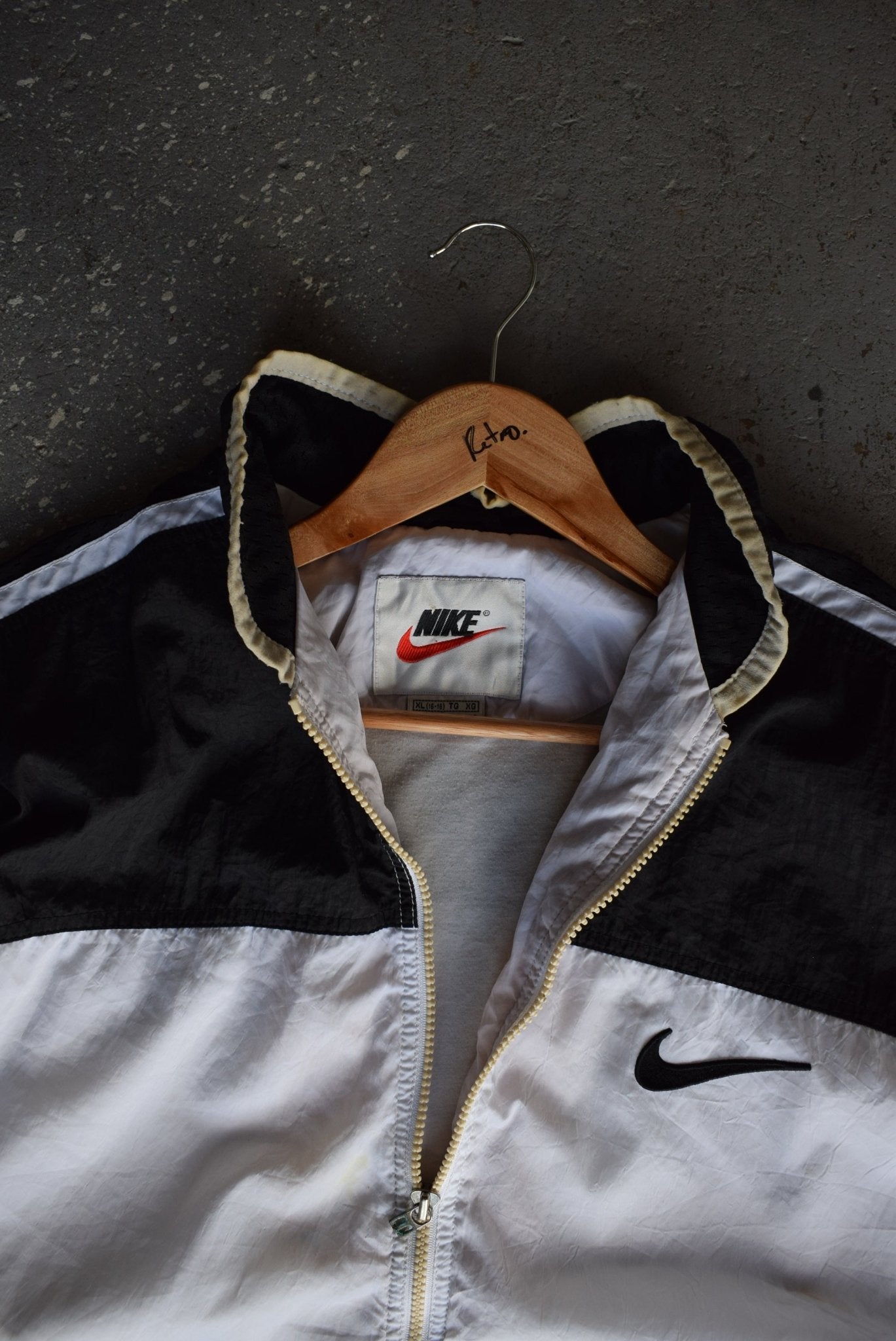 Vintage 90s Nike Big Swoosh Embroidered Jacket (L/XL) - Retrospective Store