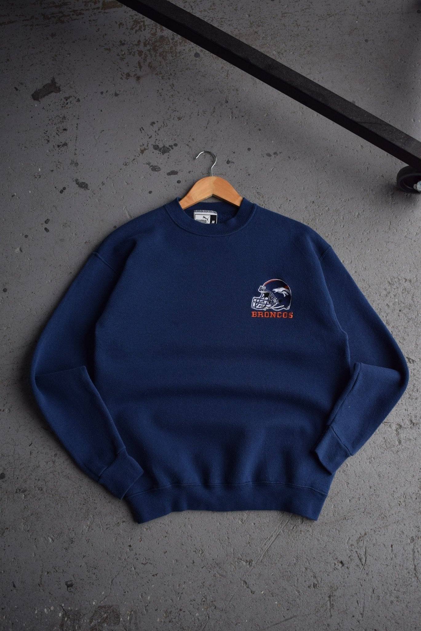 Vintage 90s Puma x NFL Denver Broncos Embroidered Crewneck M