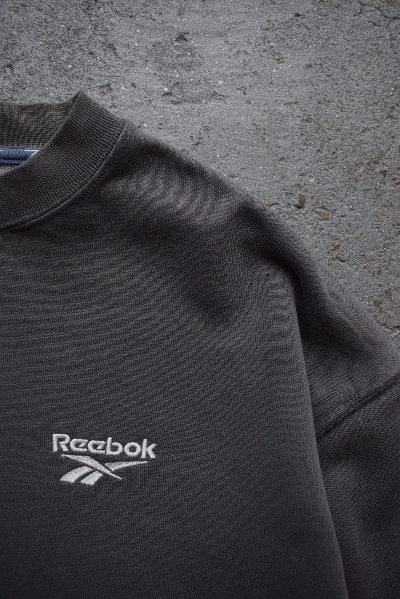 Vintage 90s Reebok Classic Logo Embroidered Crewneck (S) - Retrospective Store