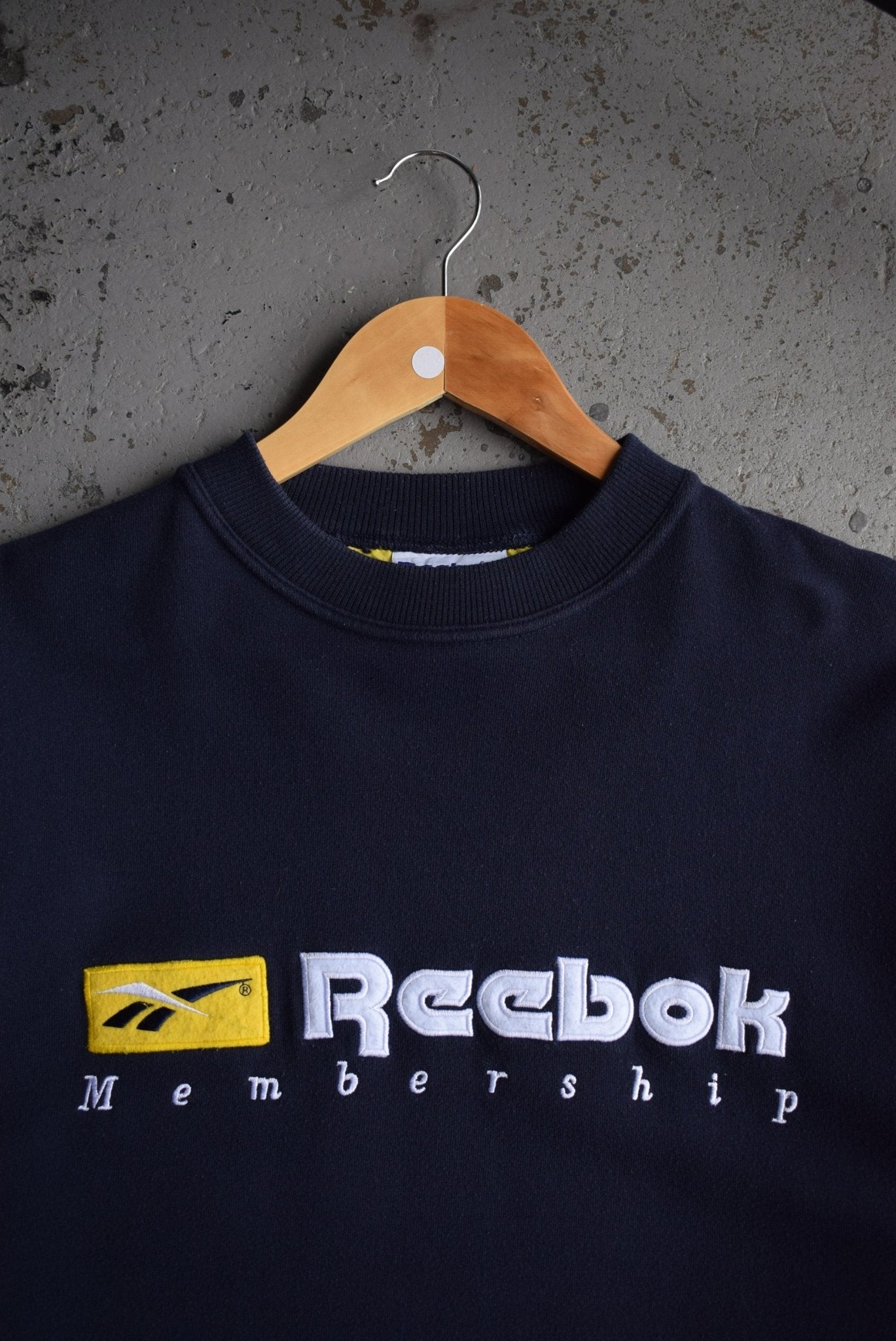 Vintage 90s Reebok Membership Embroidered Crewneck (M) - Retrospective Store