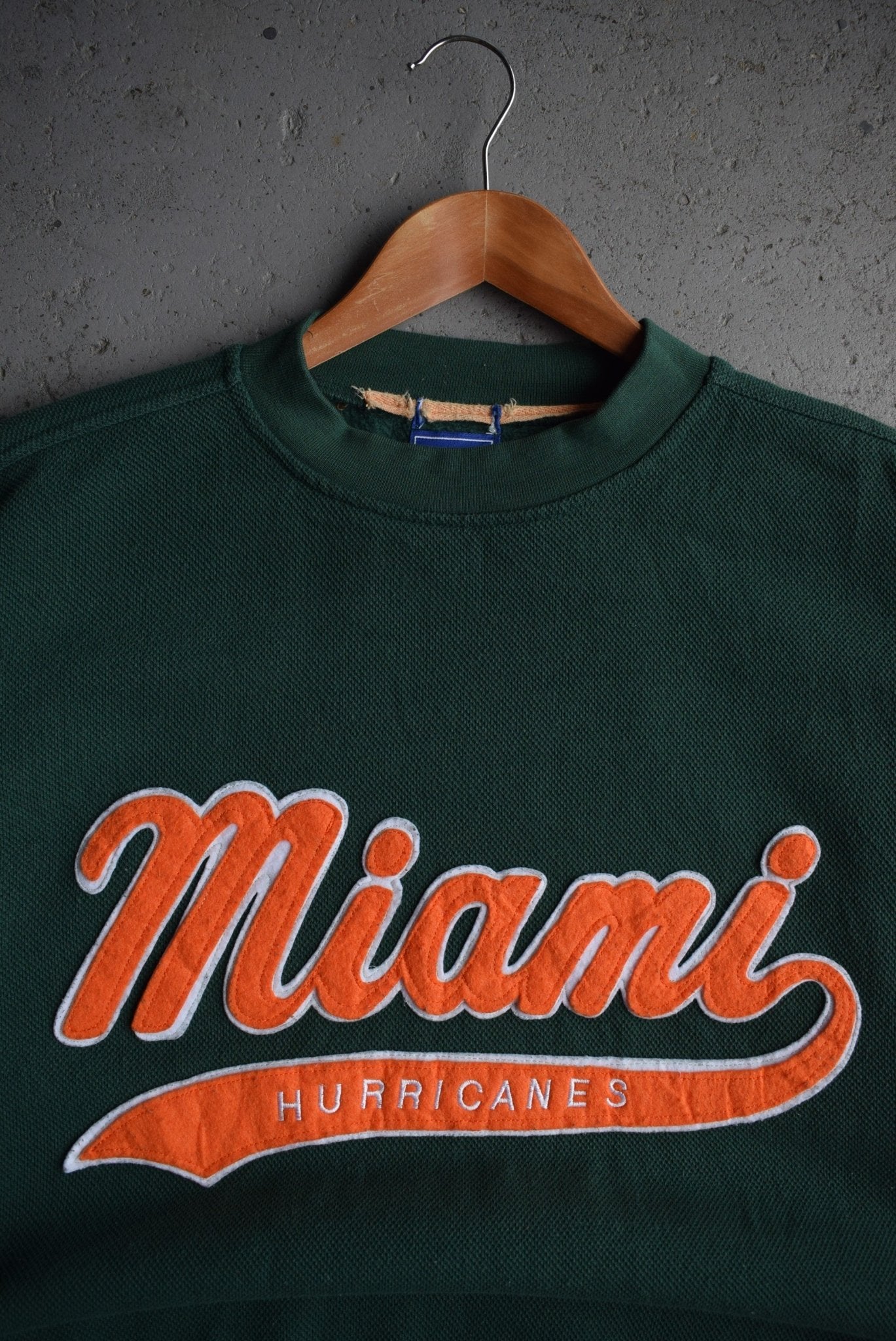 Vintage 90s Starter x Miami Hurricanes Embroidered Crewneck (XL) - Retrospective Store