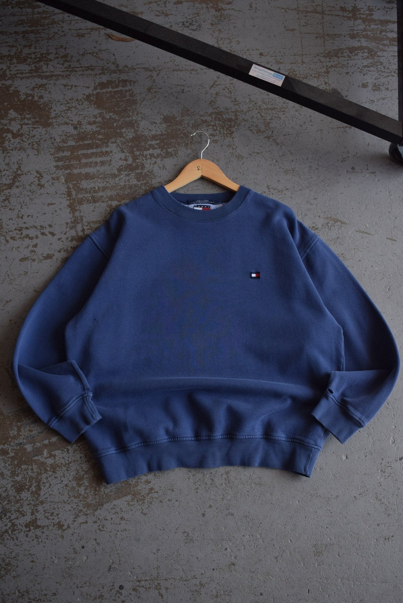 Vintage 90s Tommy Hilfiger Embroidered Crewneck (L) - Retrospective Store