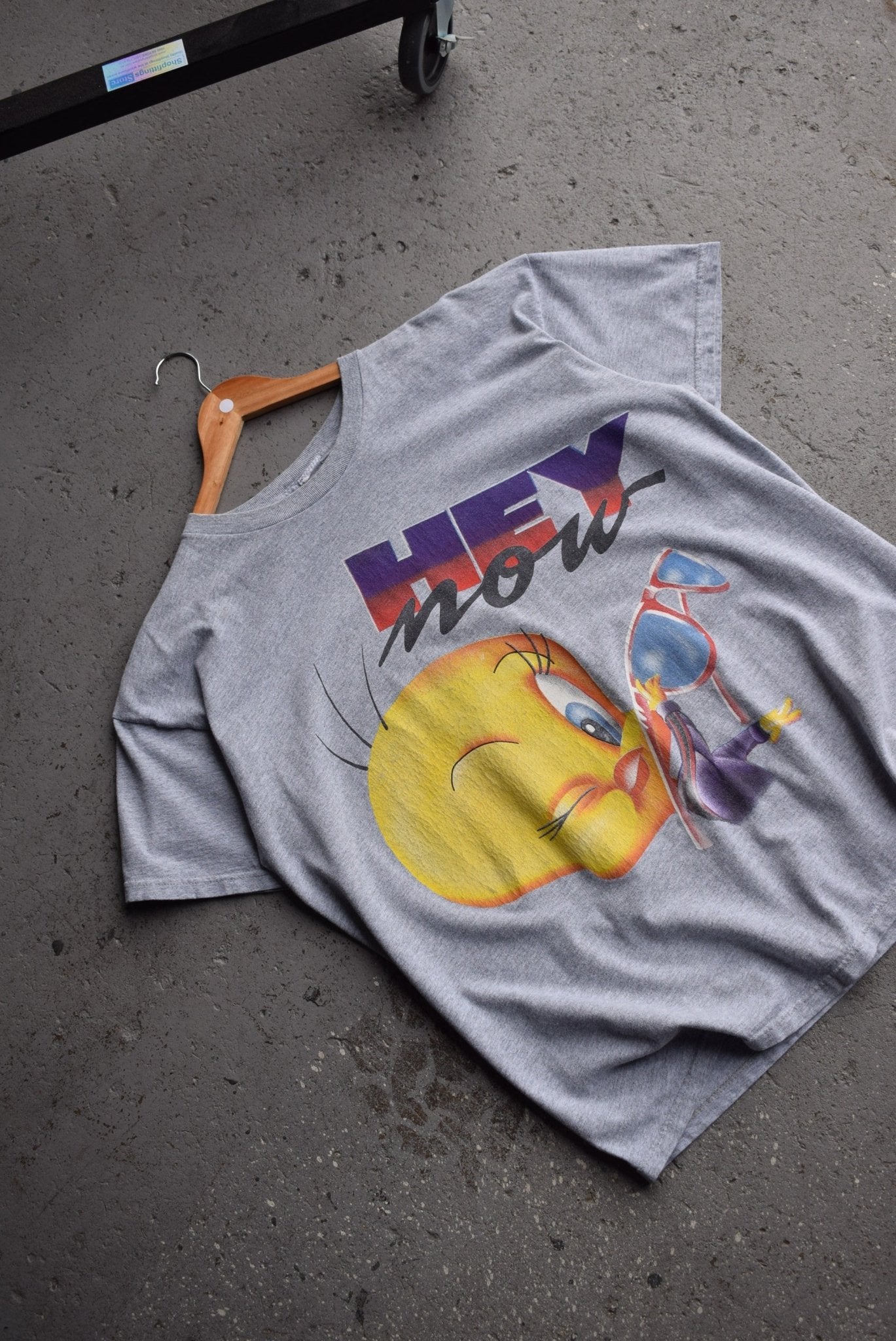 Vintage 90s Tweety Bird 'Hey Now' Tee (XL) - Retrospective Store