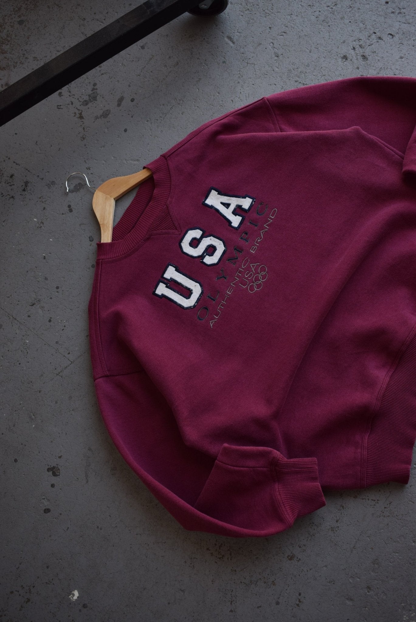 Vintage 90s United States Olympic Team Embroidered Crewneck (XL) - Retrospective Store