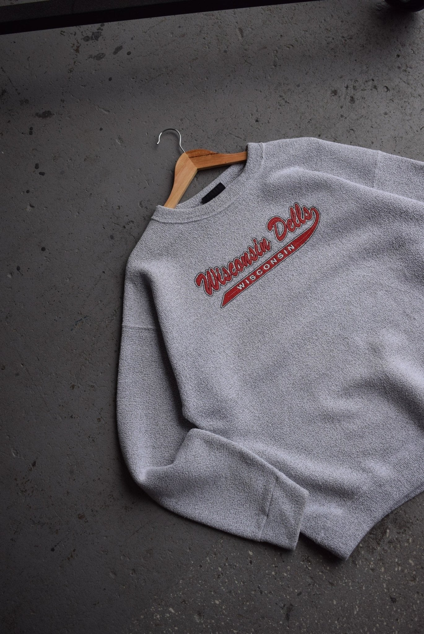 Vintage 90s Wisconsin Dells Crewneck (L) - Retrospective Store