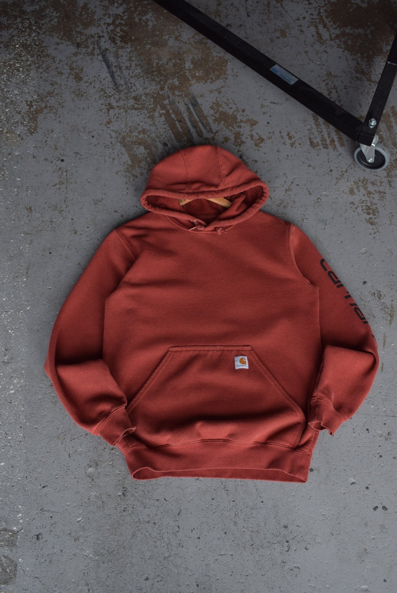 Vintage Carhartt Classic Logo Hoodie (M) - Retrospective Store