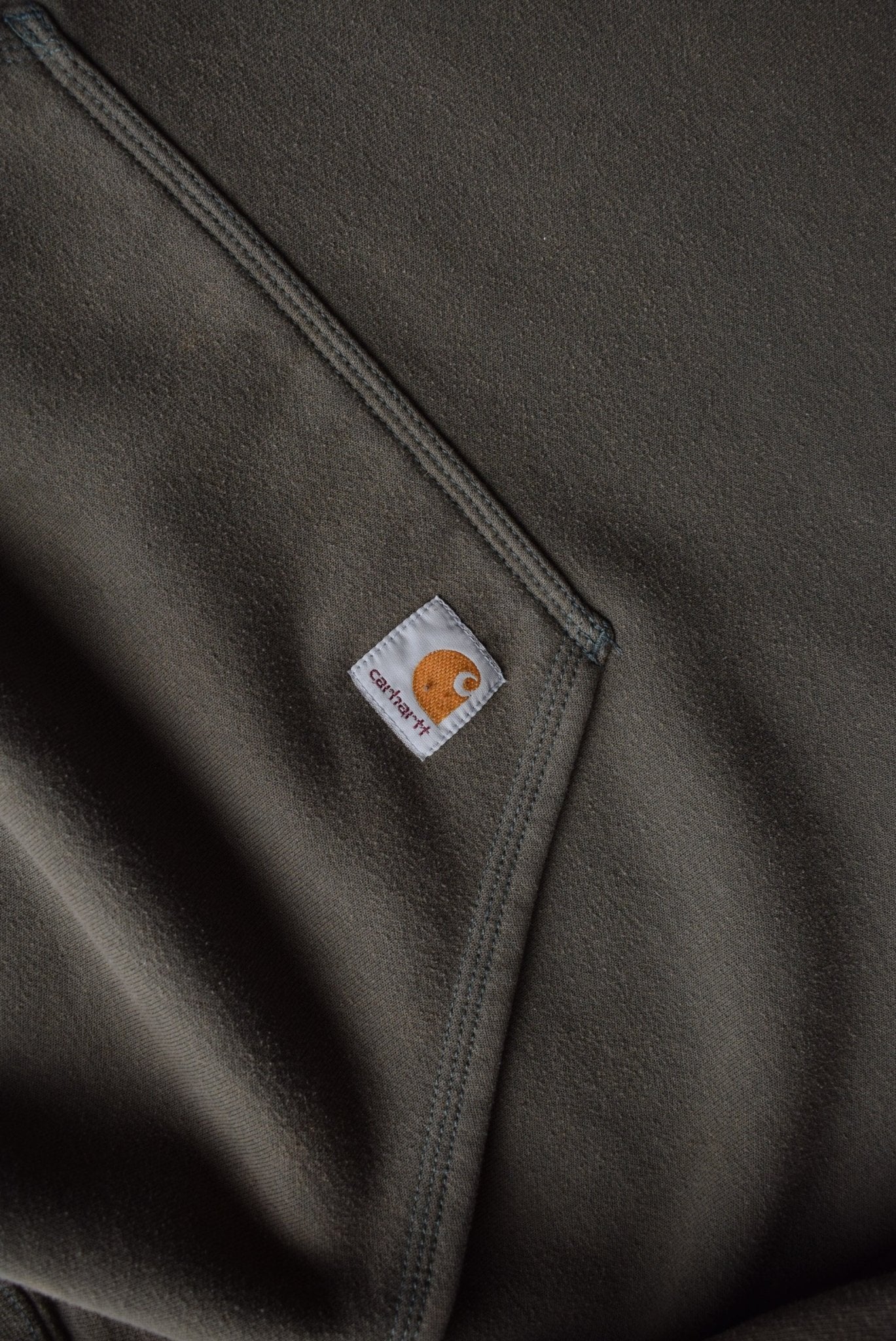 Vintage Carhartt Classic Logo Hoodie (M) - Retrospective Store