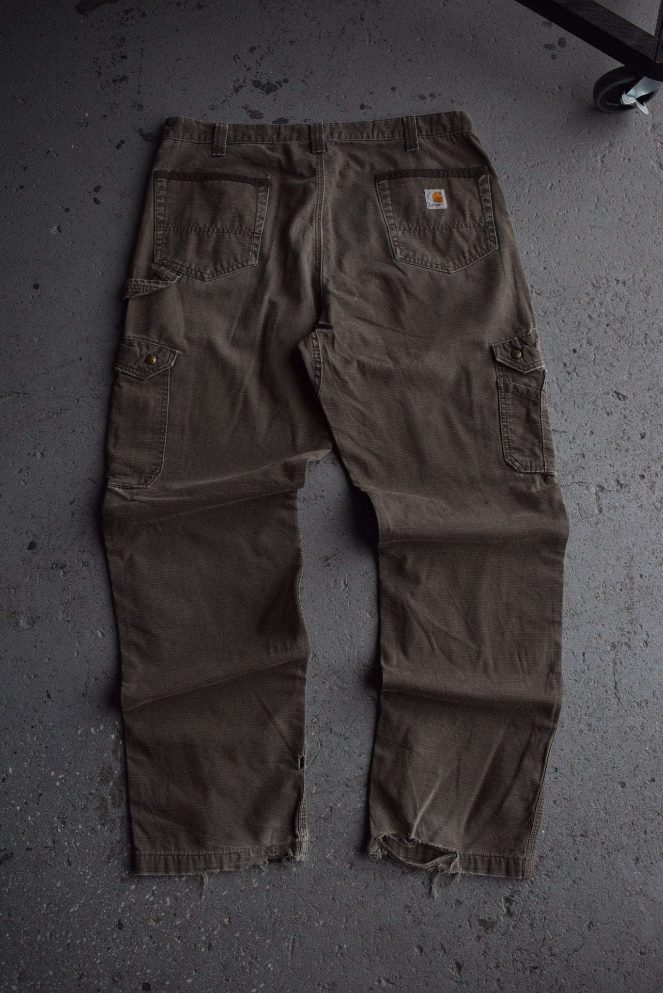 Vintage Carhartt Double - Knee Cargo Pants (38) - Retrospective Store