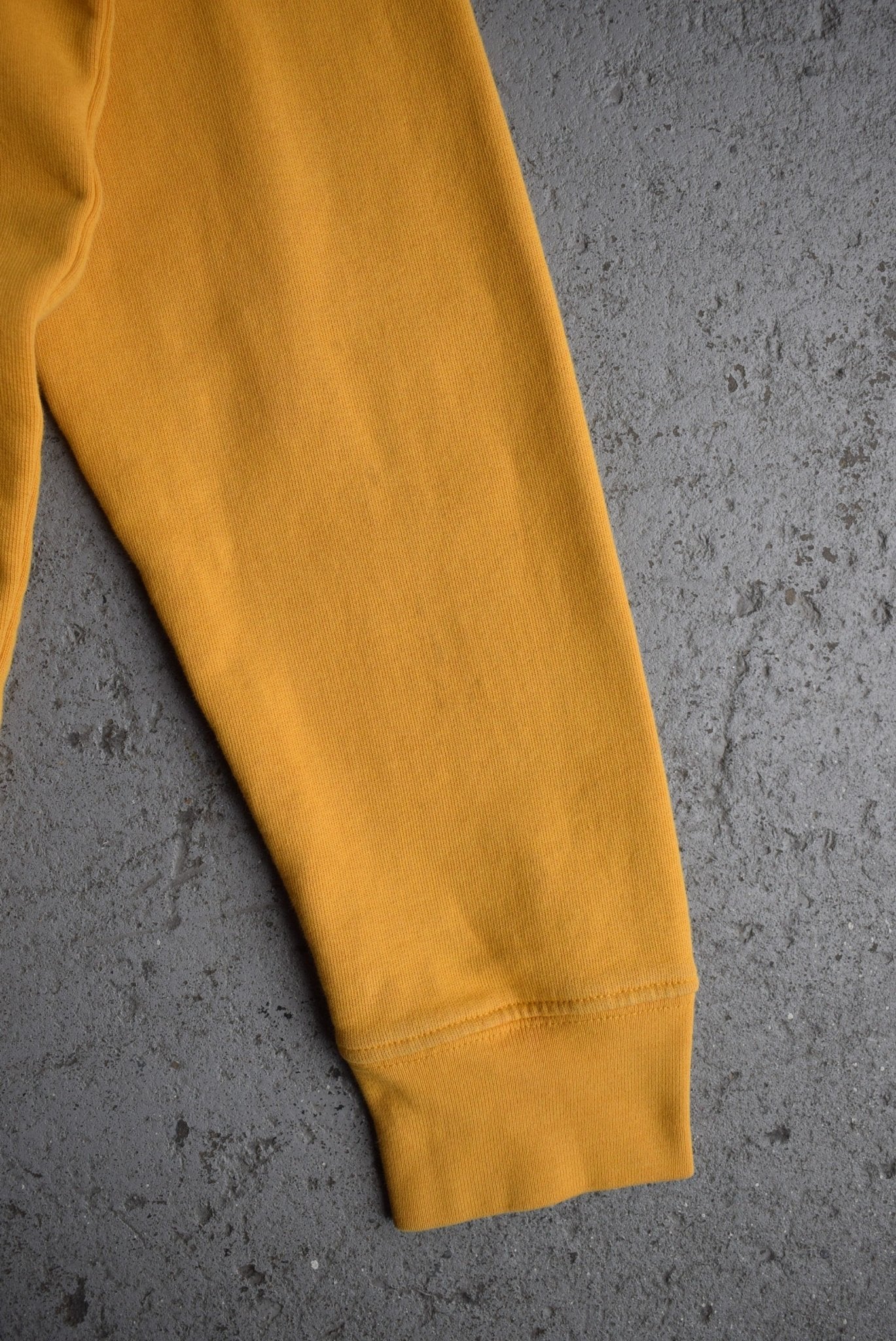 Vintage Carhartt Spellout Crewneck (L) - Retrospective Store