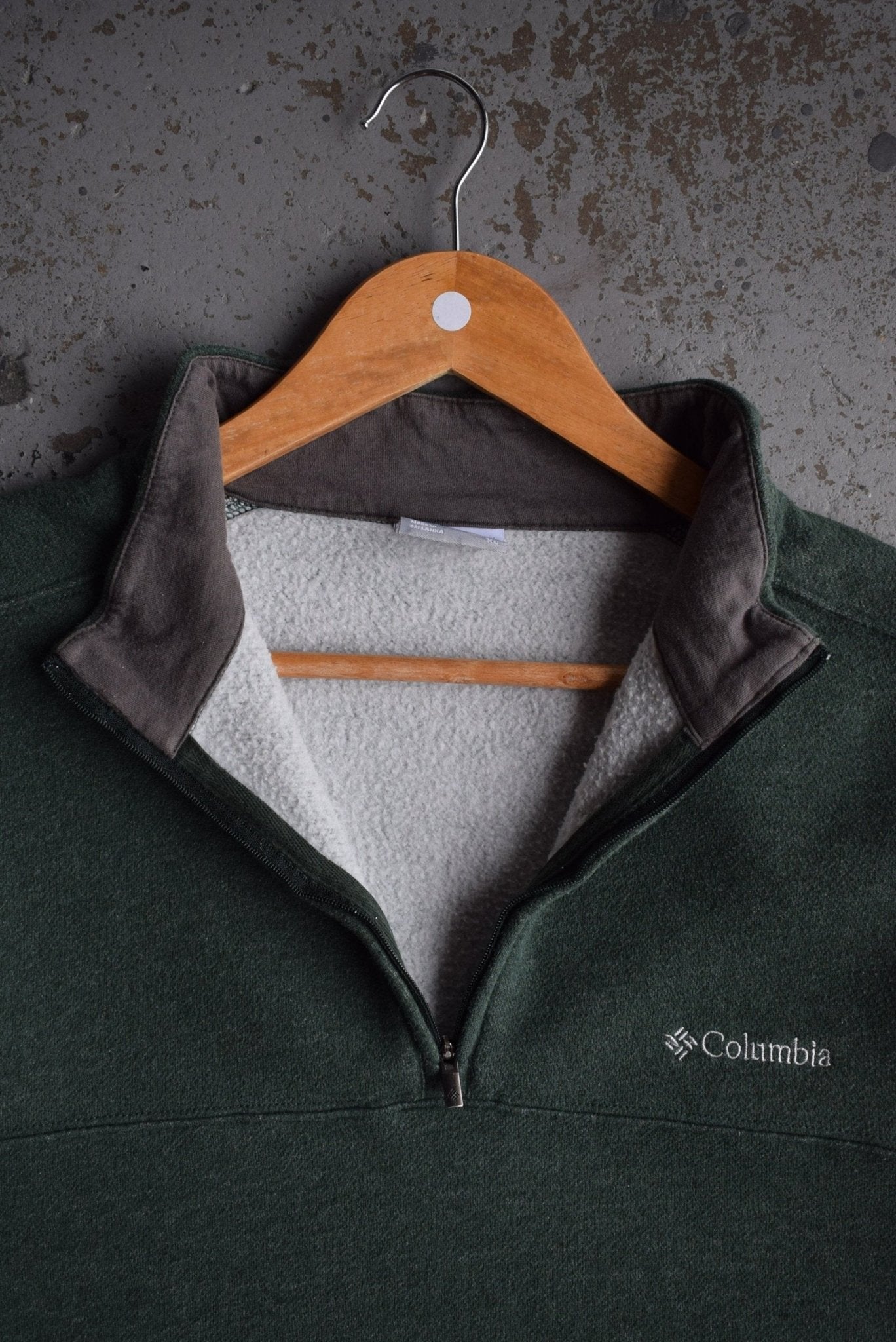 Vintage Columbia Classic Logo Embroidered Quarter Zip (XL) - Retrospective Store