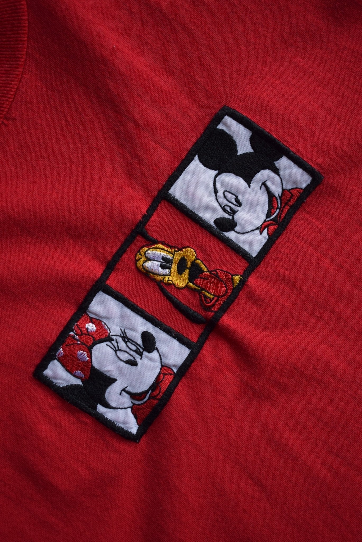 Vintage Disney Minnie, Goofy & Mickey Embroidered Tee (XXL) - Retrospective Store