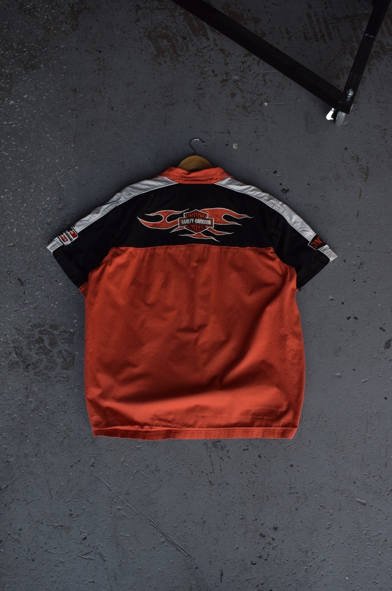 Vintage Harley Davidson Racing Performance Shirt (XL) - Retrospective Store