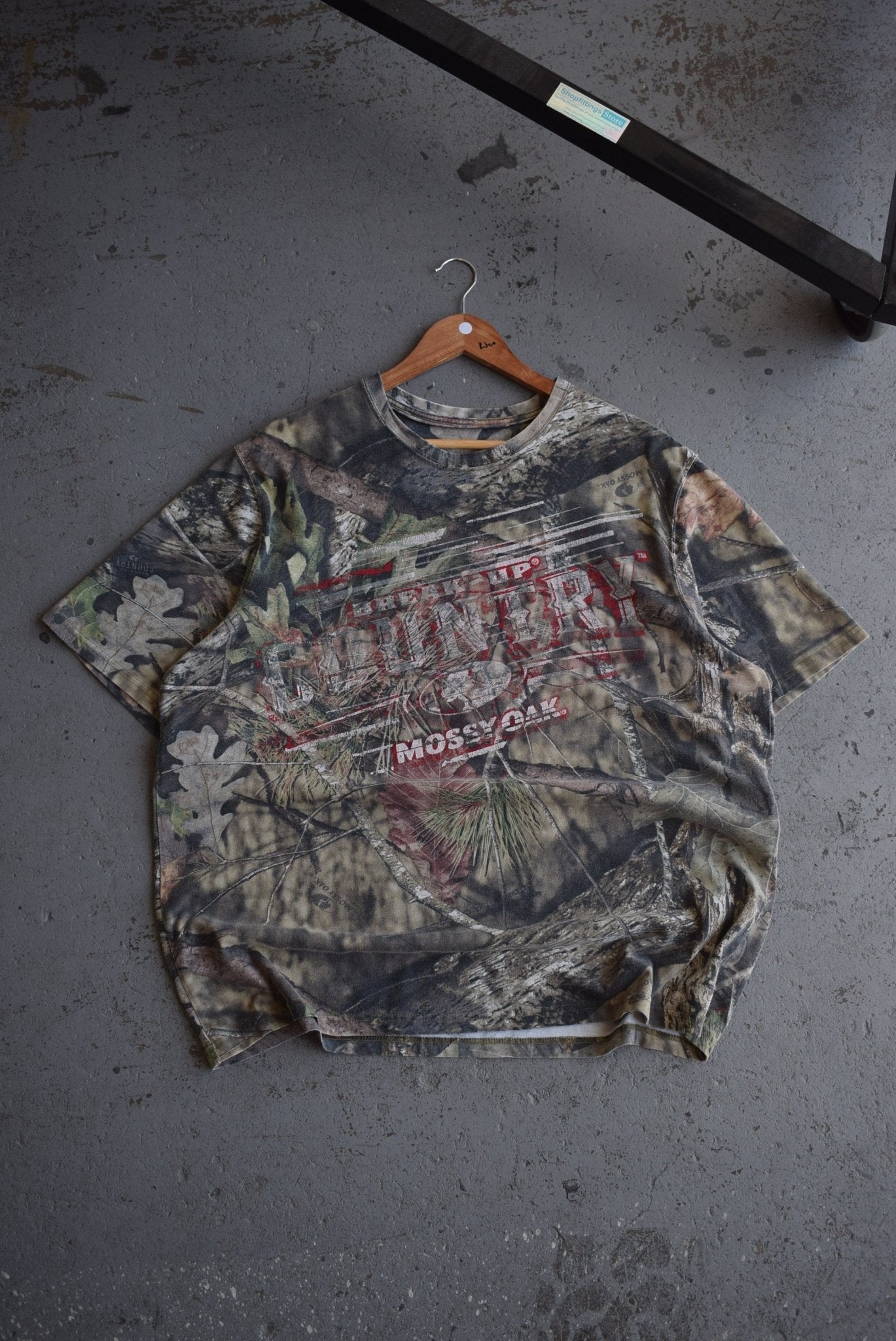 Vintage Mossy Oak Real Tree Tee (XL) - Retrospective Store