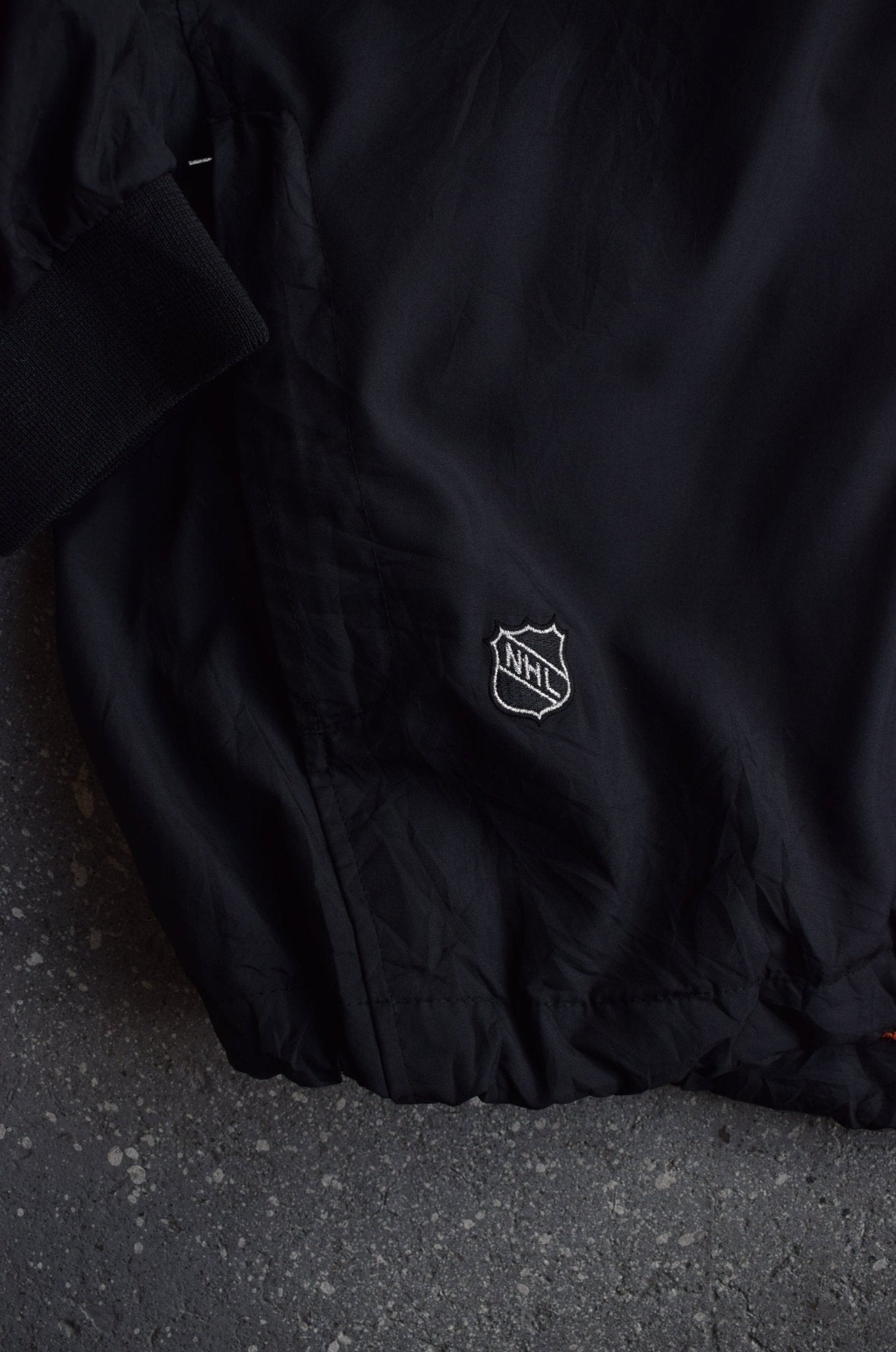 Vintage NHL Philadelphia Flyers Embroidered Pullover Jacket (XXL) - Retrospective Store