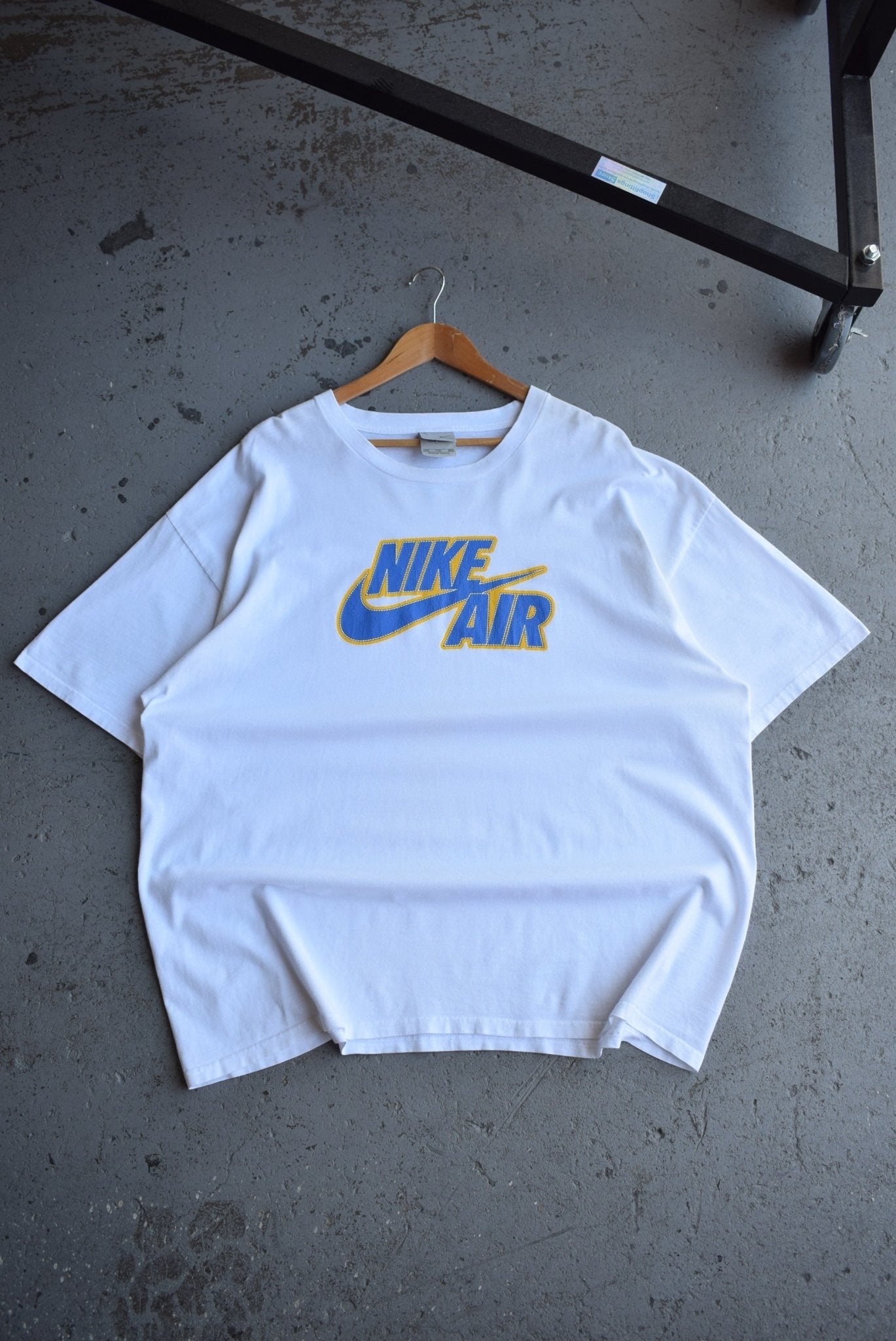 Vintage Nike Air Spellout Tee (XXL) - Retrospective Store