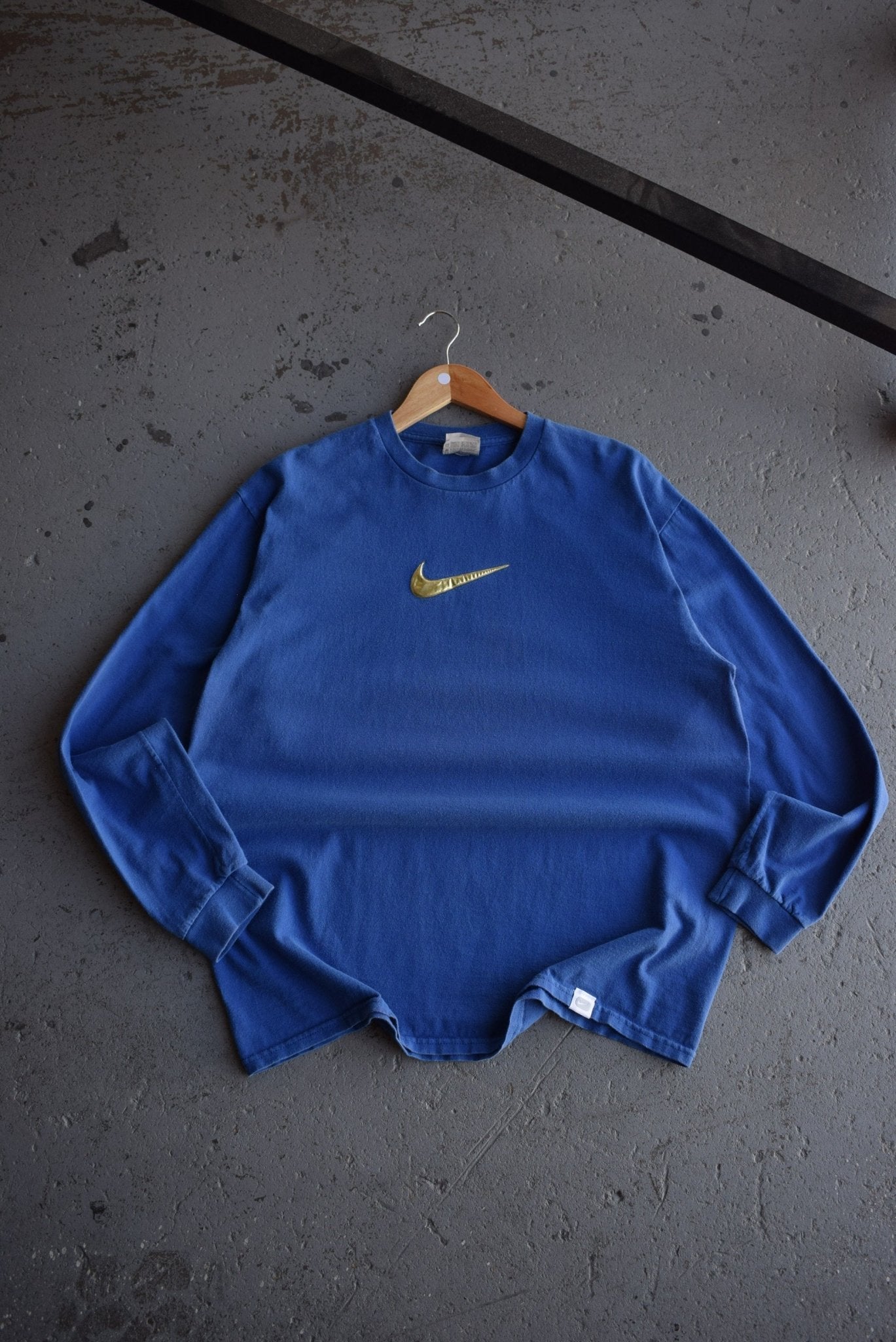 Vintage Nike Big Swoosh Embroidered Long Sleeve Tee (L) - Retrospective Store