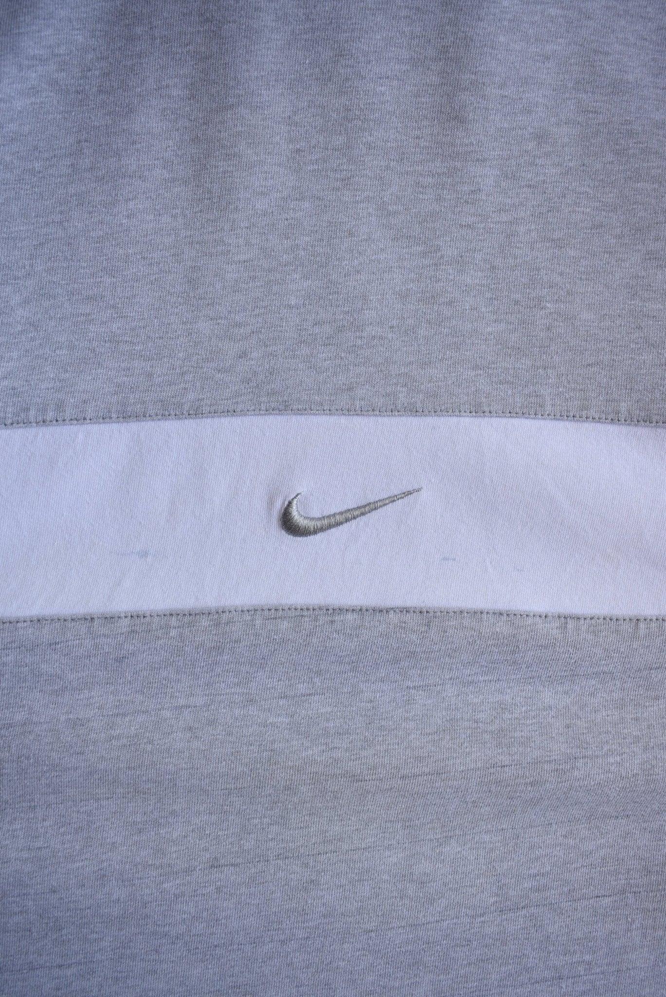 Vintage Nike Centre Swoosh Embroidered Tee (L) - Retrospective Store