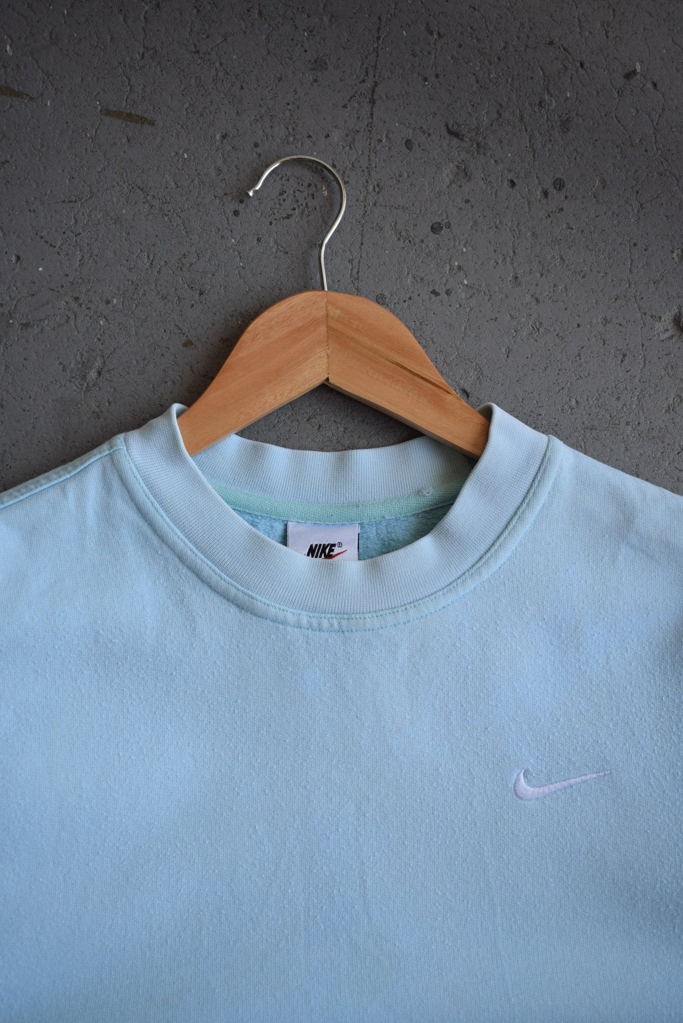 Light blue vintage nike logo embroidered crewneck sale