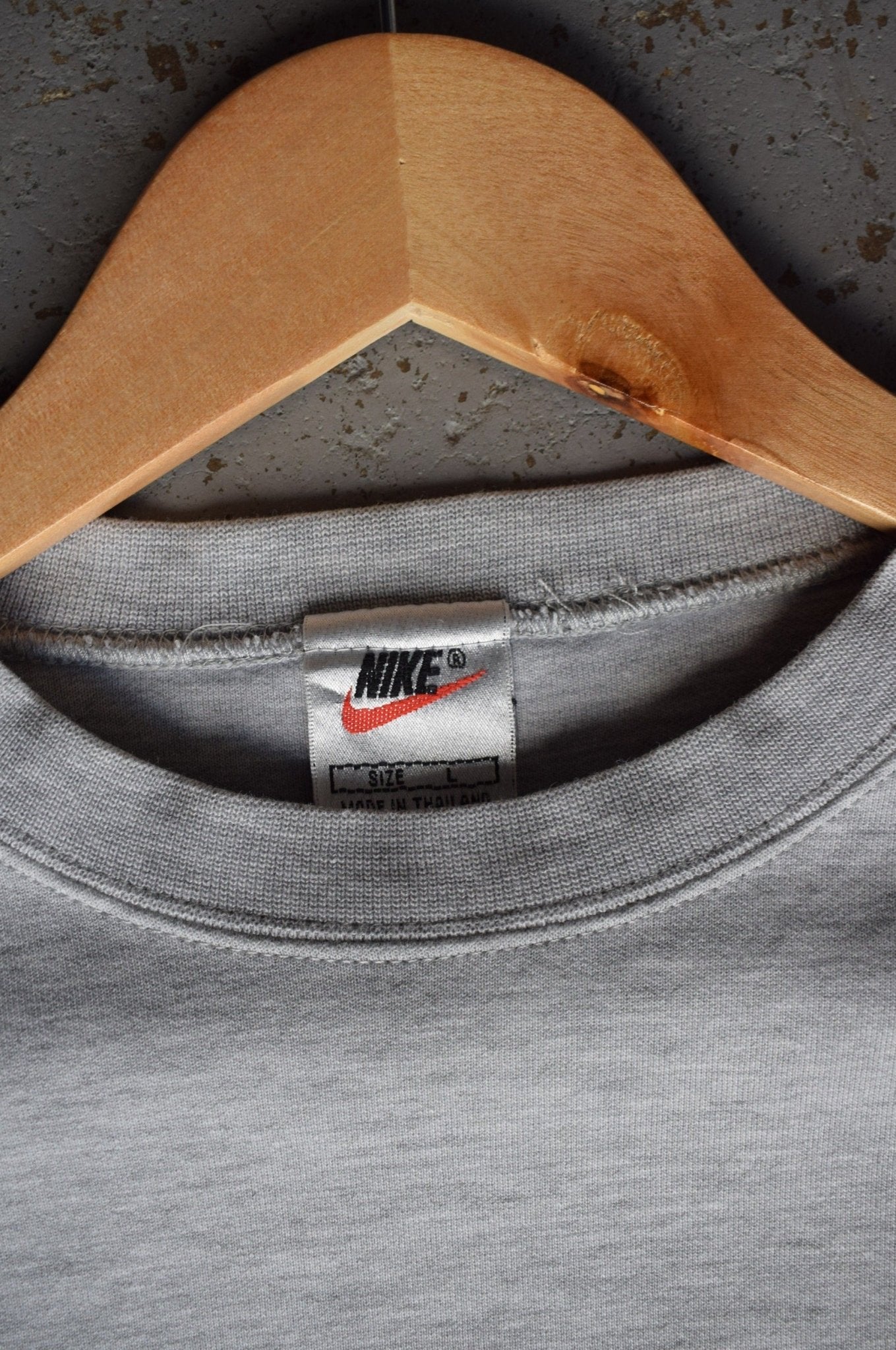 Vintage Nike Classic Logo Embroidered Crewneck (S) - Retrospective Store