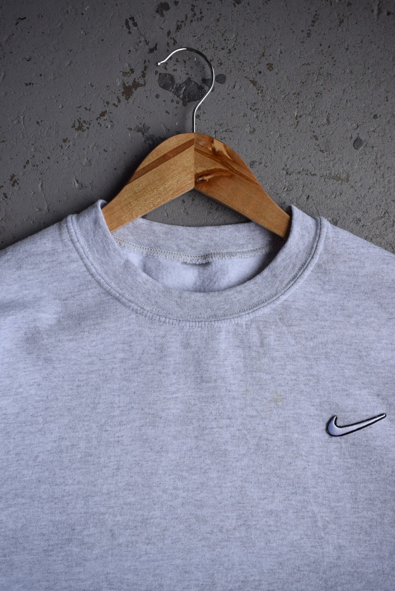 Vintage Nike Classic Logo Embroidered Crewneck (S/M) - Retrospective Store