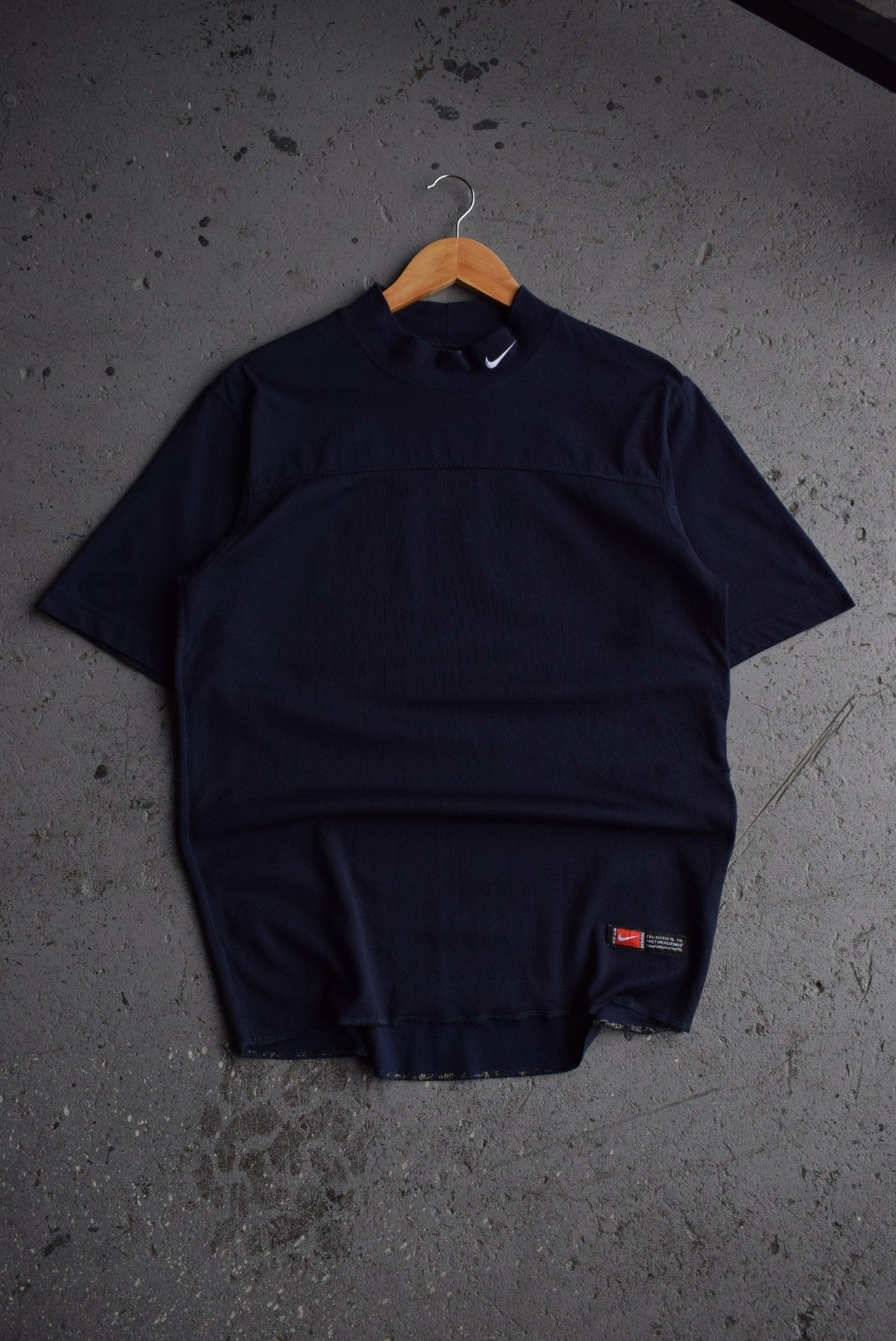 Vintage Nike Classic Logo Mockneck (L) - Retrospective Store