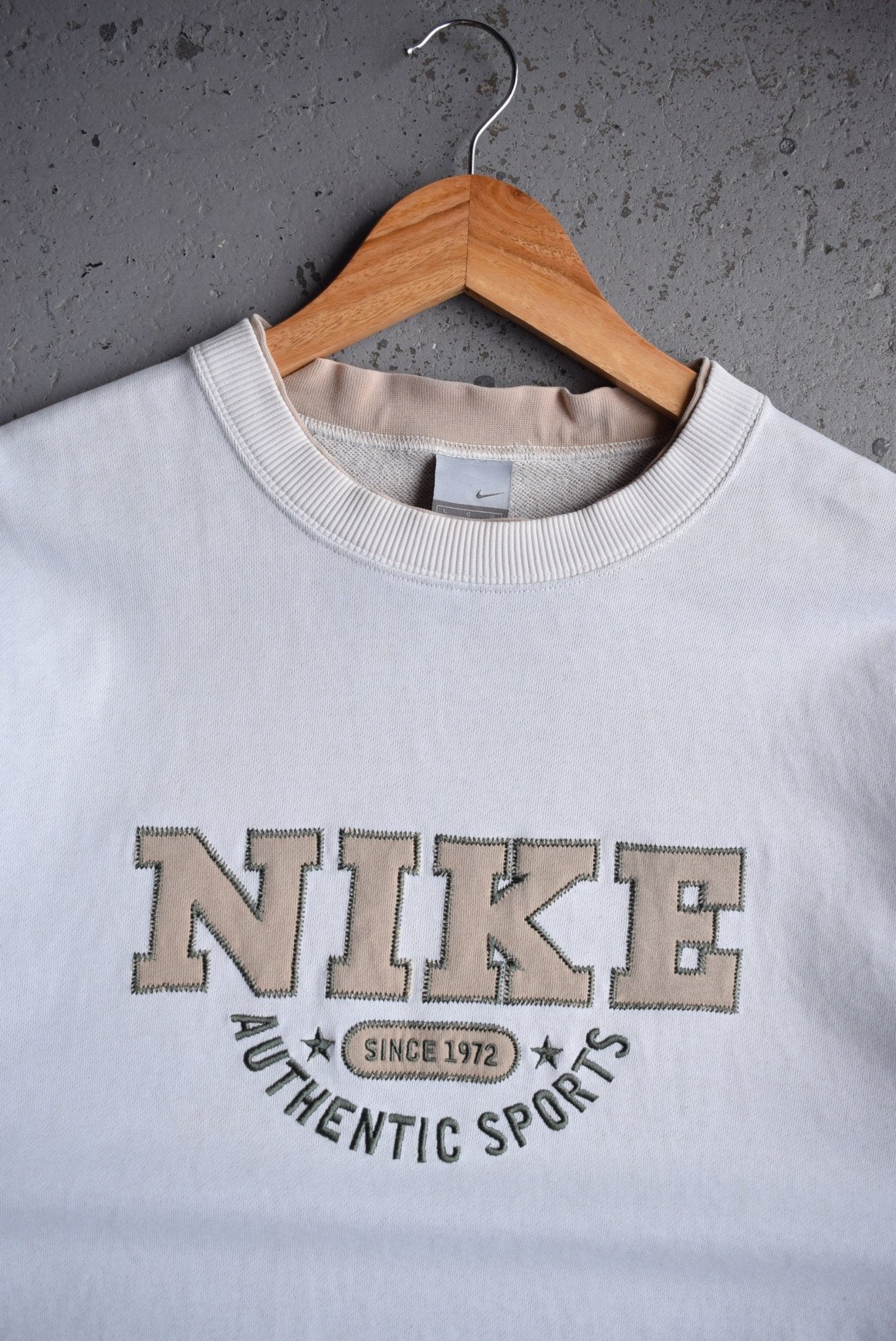 Vintage Nike Embroidered Spellout Crewneck (L) - Retrospective Store